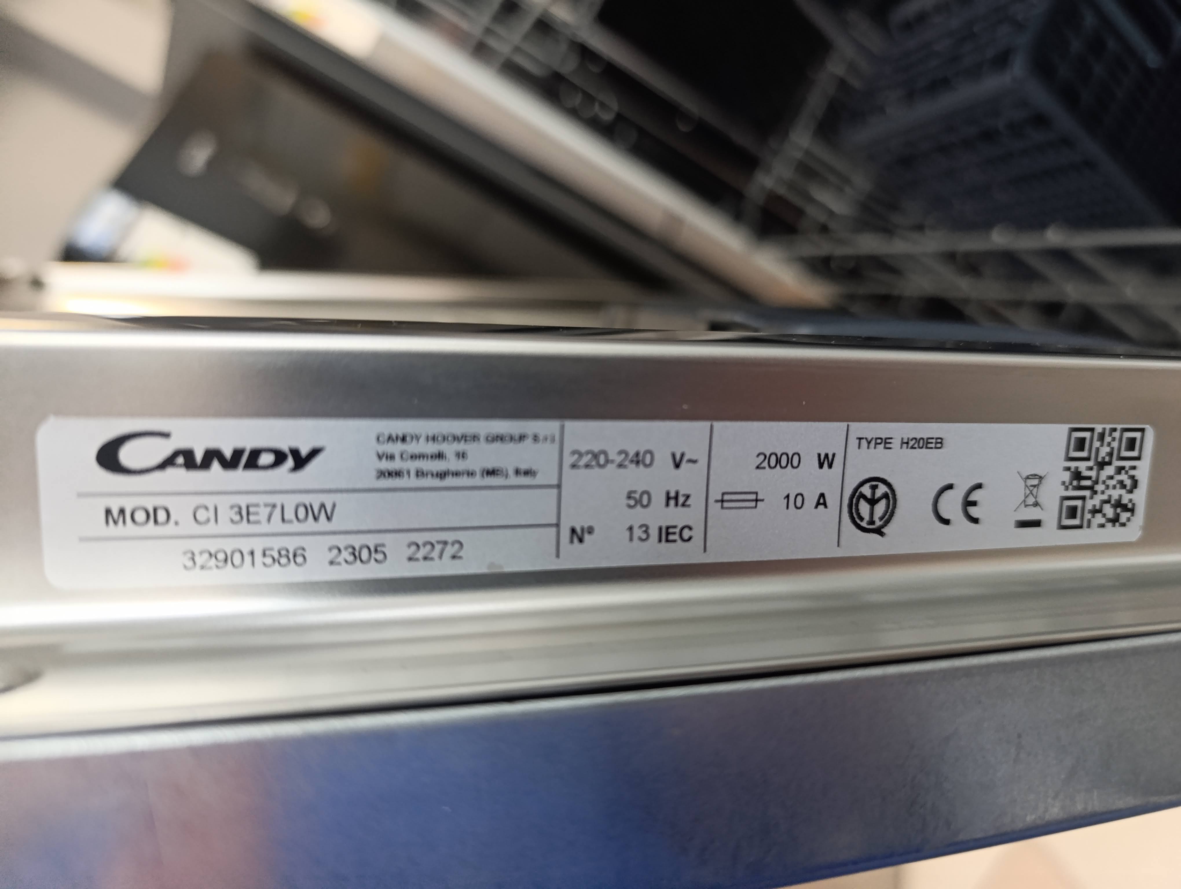 Ugradna sudo mašina Candy CI 3E7L0W (3), 13 kompleta