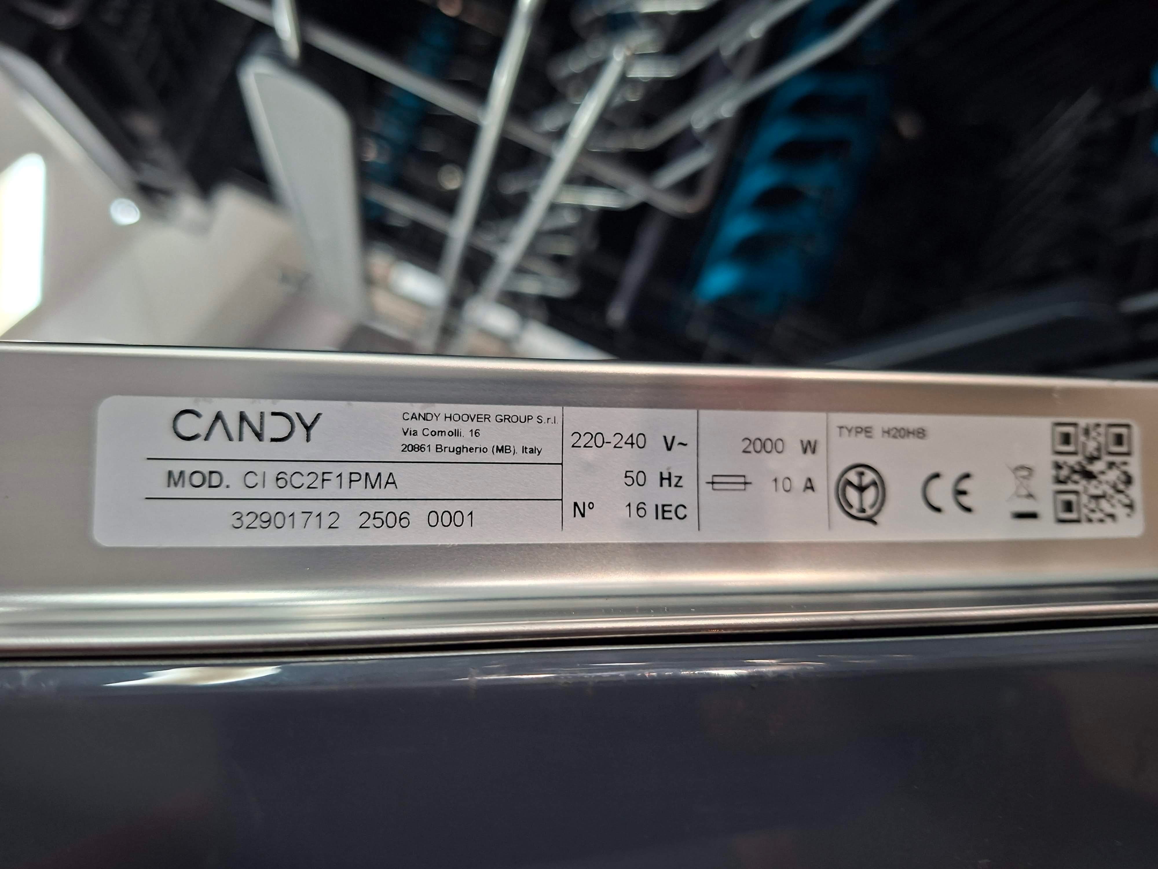Ugradna Sudo mašina Candy CI 6C2F1PMA , 16 kompleta