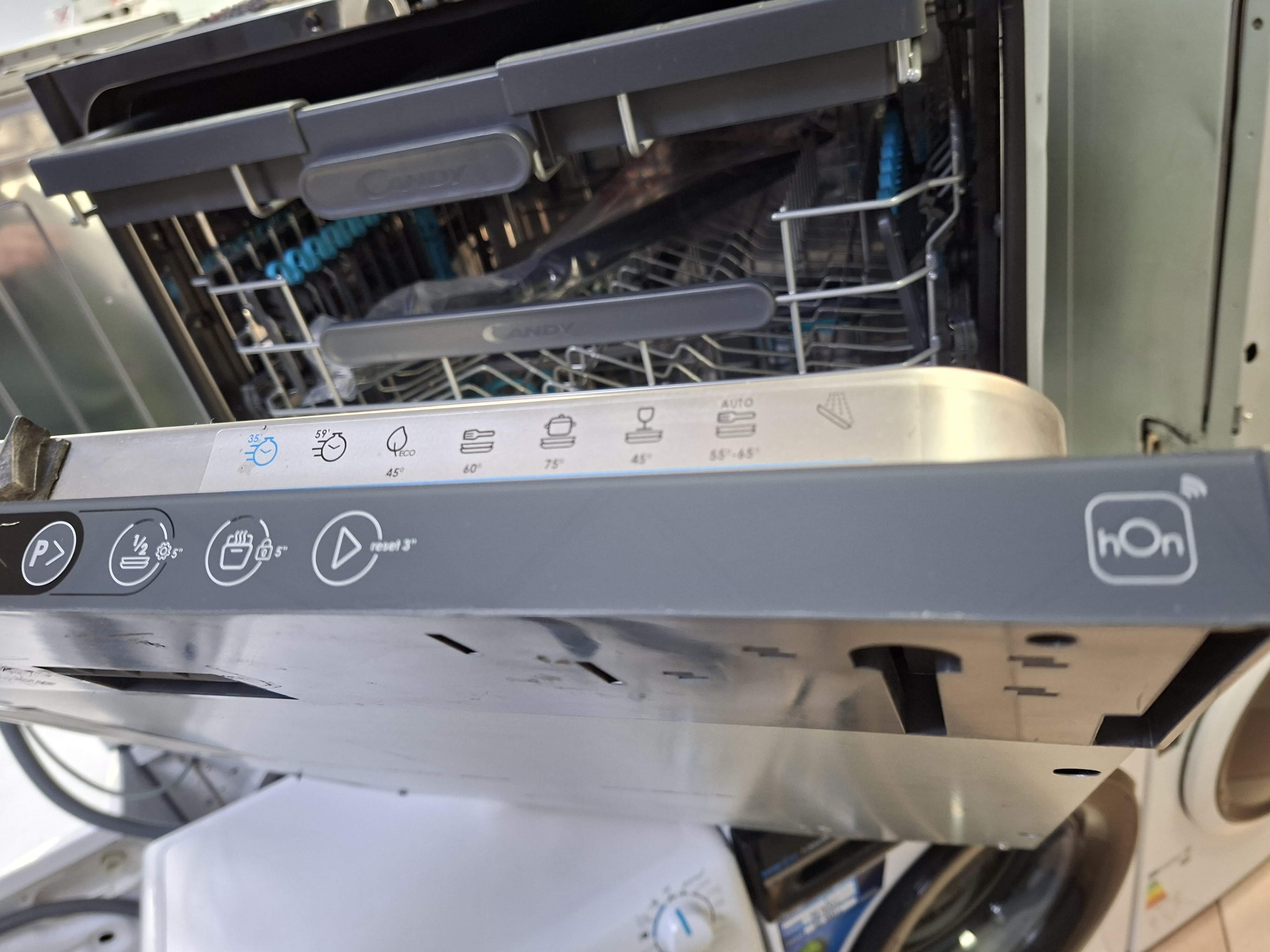 Ugradna Sudo mašina Candy CI 6C2F1PMA , 16 kompleta