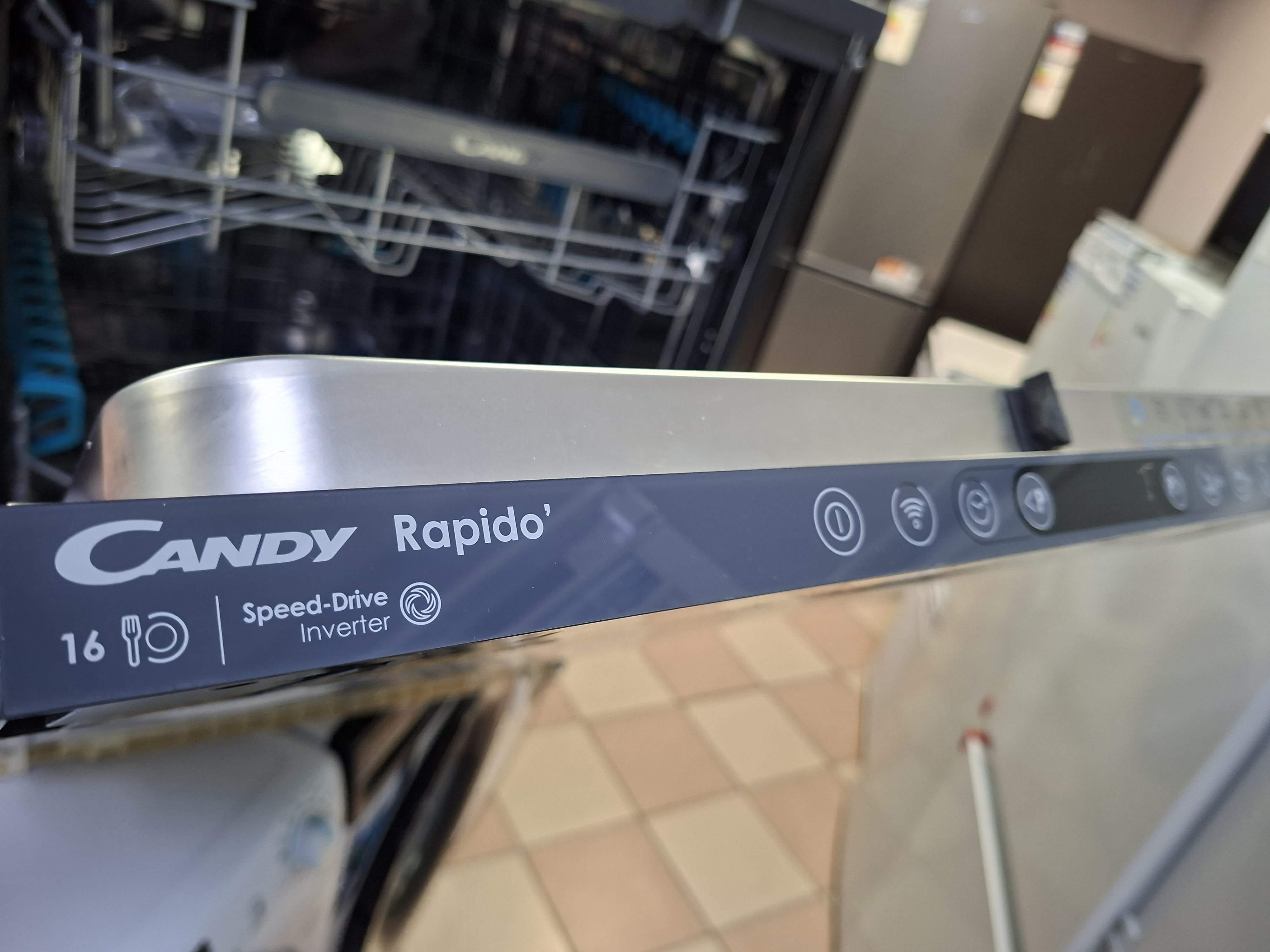 Ugradna Sudo mašina Candy CI 6C2F1PMA , 16 kompleta