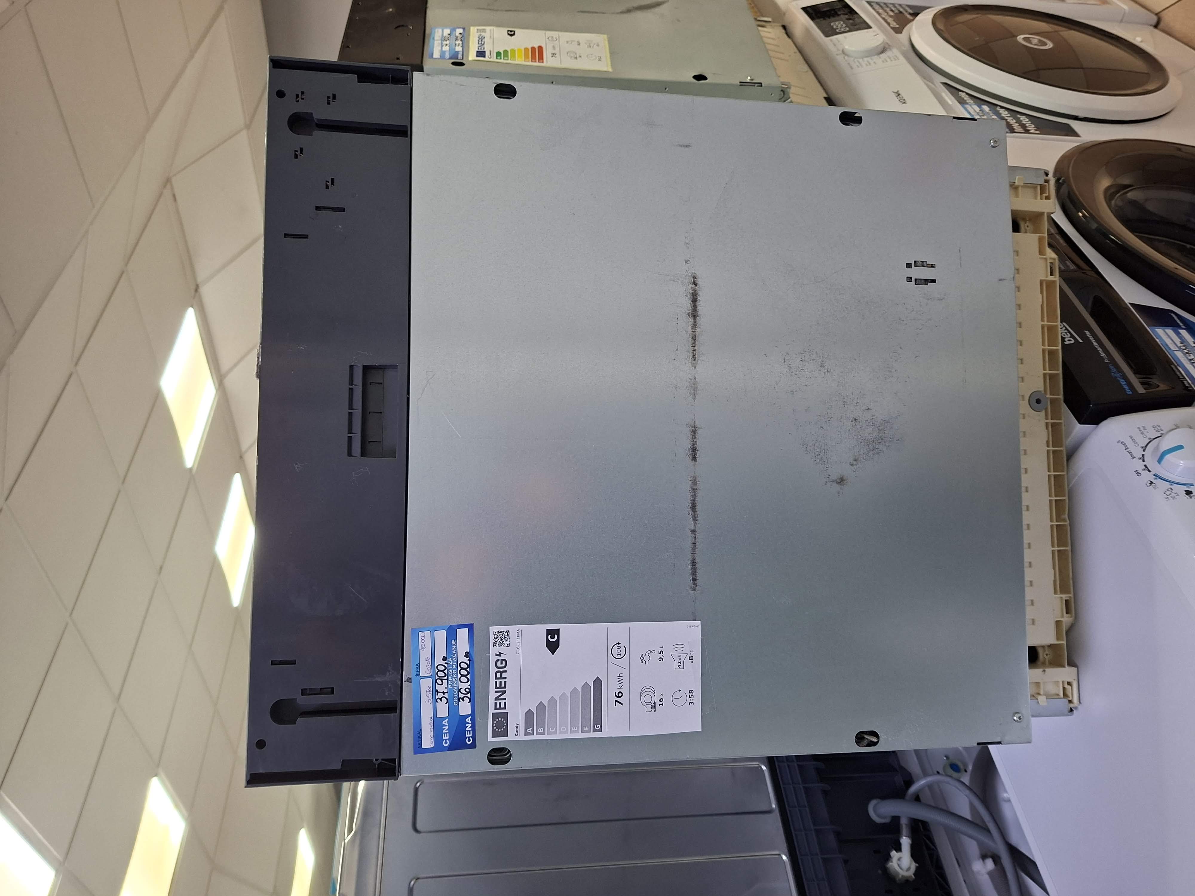 Ugradna Sudo mašina Candy CI 6C2F1PMA , 16 kompleta