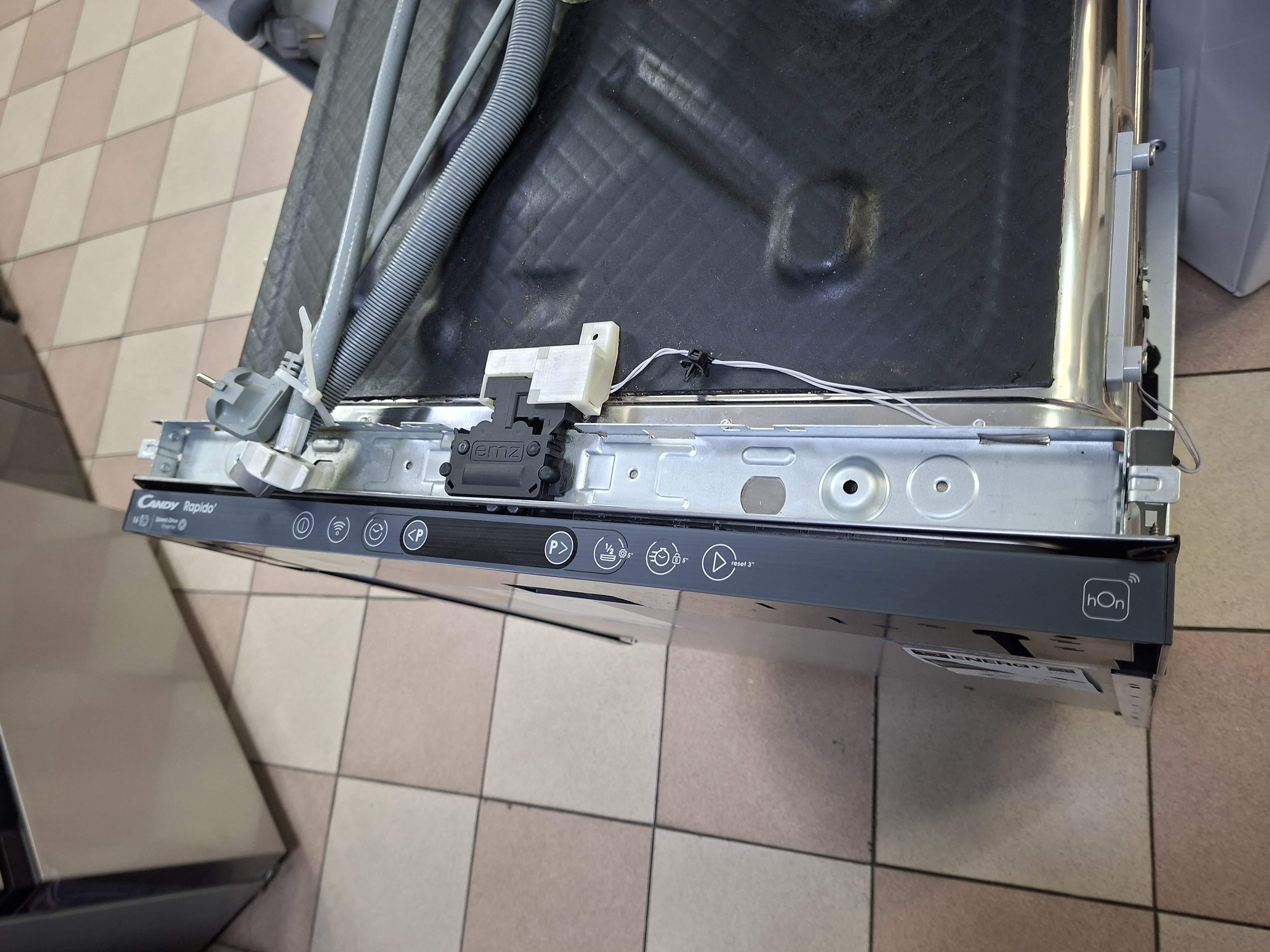 Ugradna sudo mašina Candy CI 6E7F1A , 16 kompleta