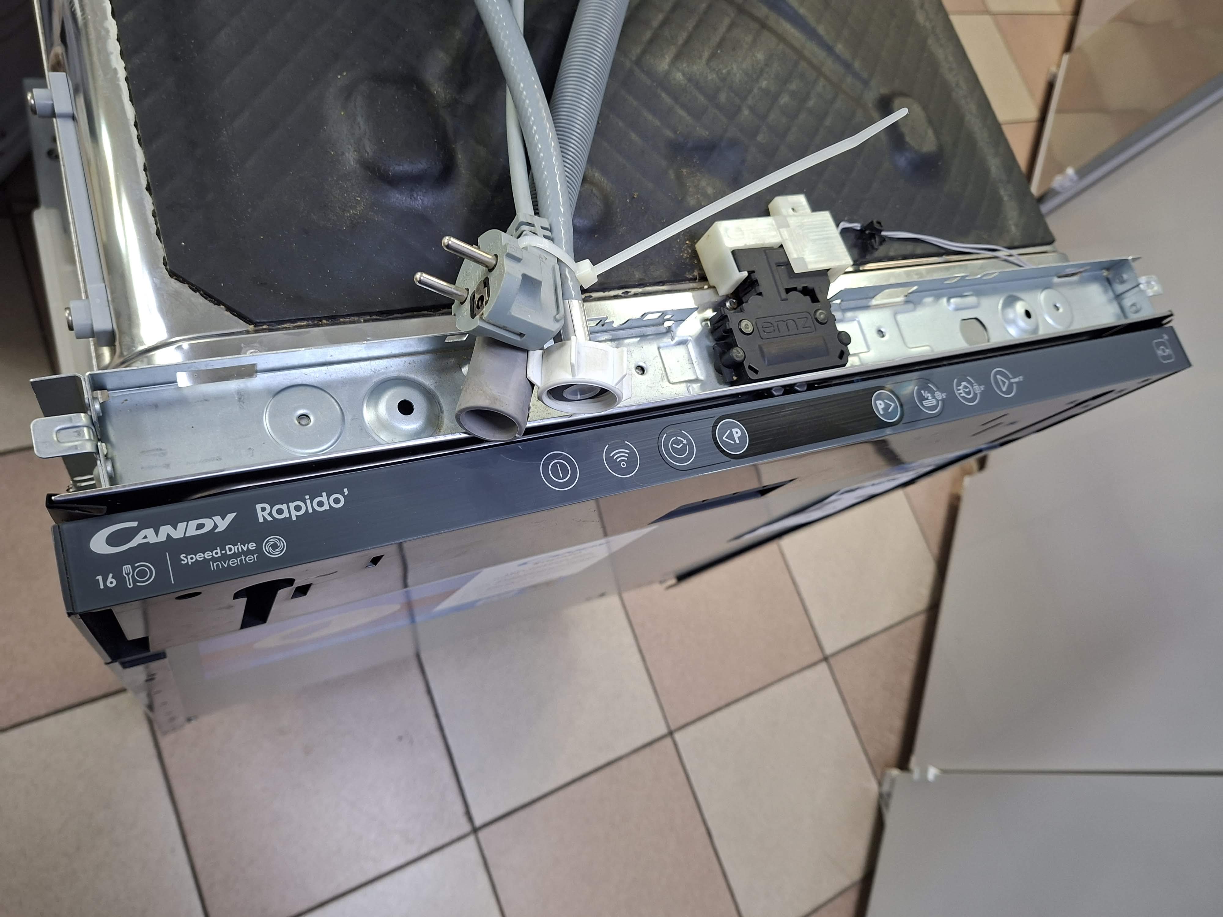 Ugradna sudo mašina Candy CI 6E7F1A , 16 kompleta
