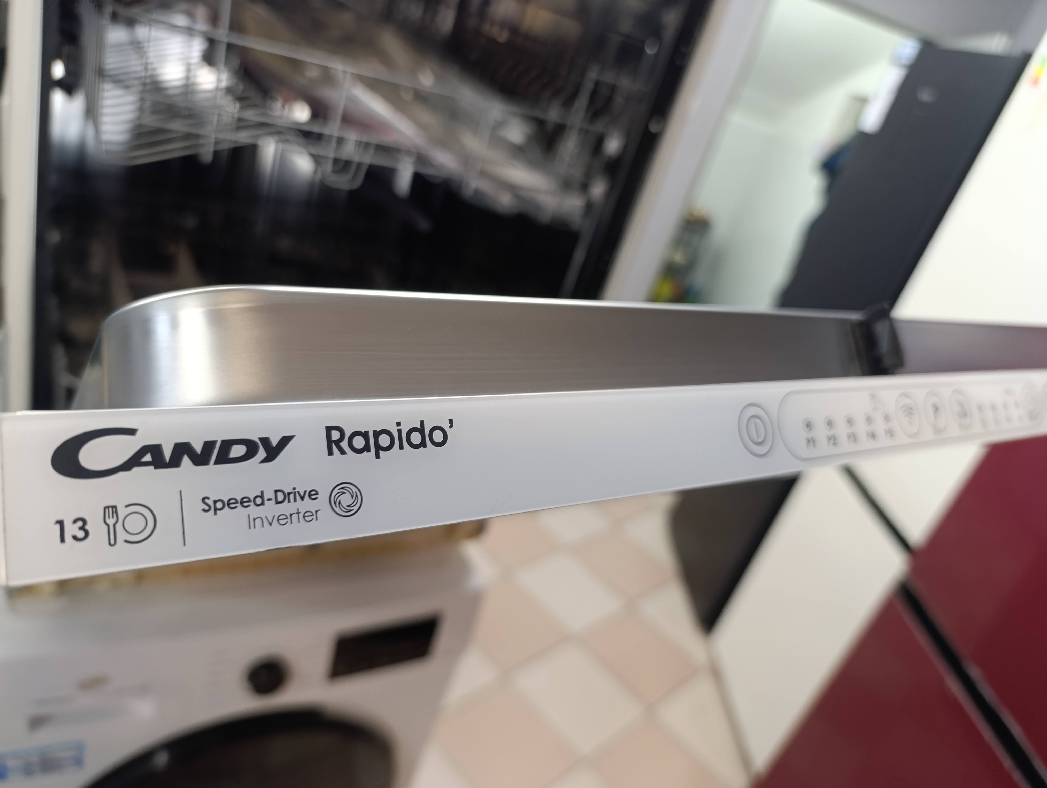 Ugradna Sudo mašina Candy CIP 3E7L0W , 13 kompleta