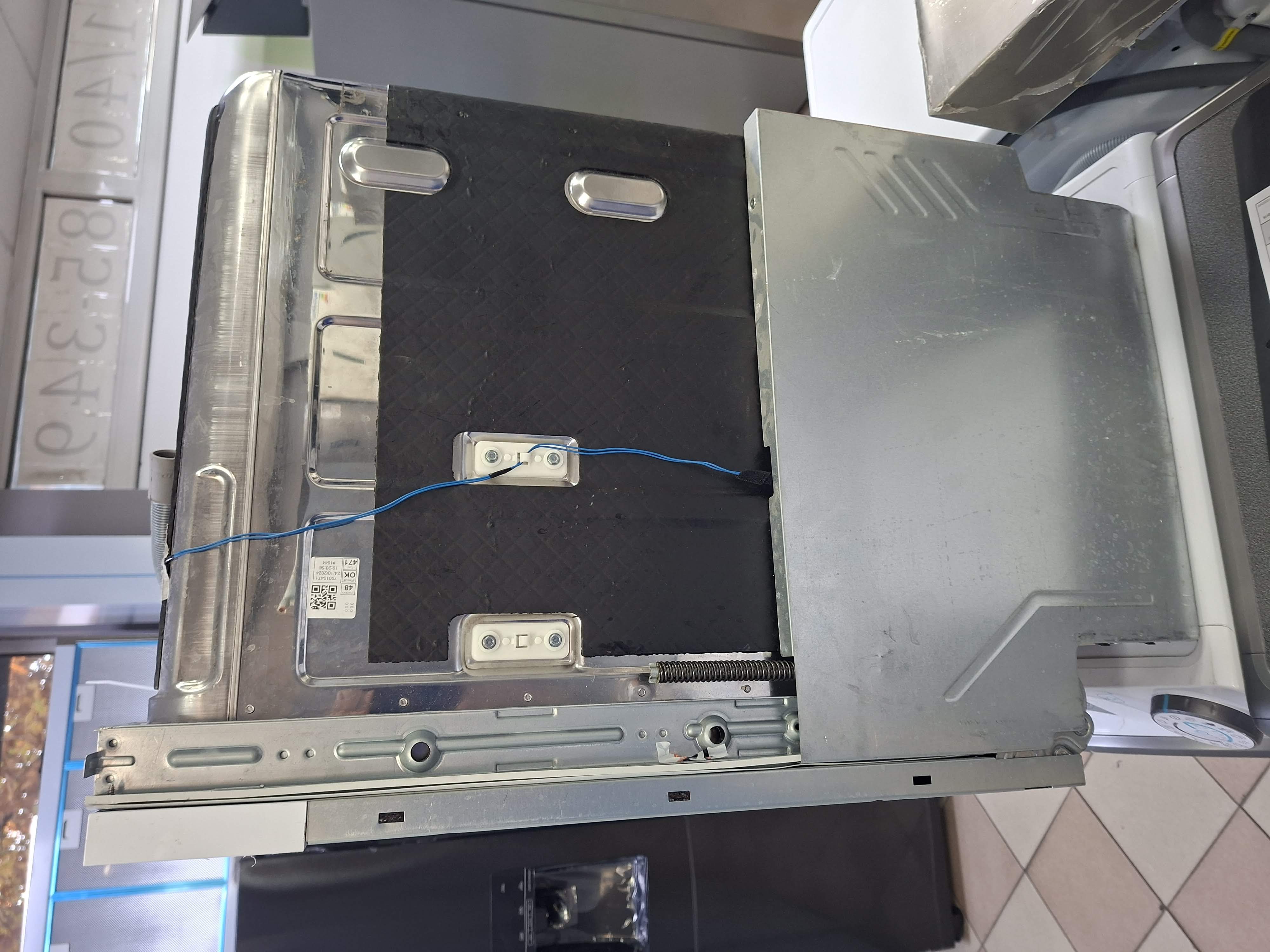 Ugradna Sudo mašina Candy CIP 3E7L0W , 13 kompleta