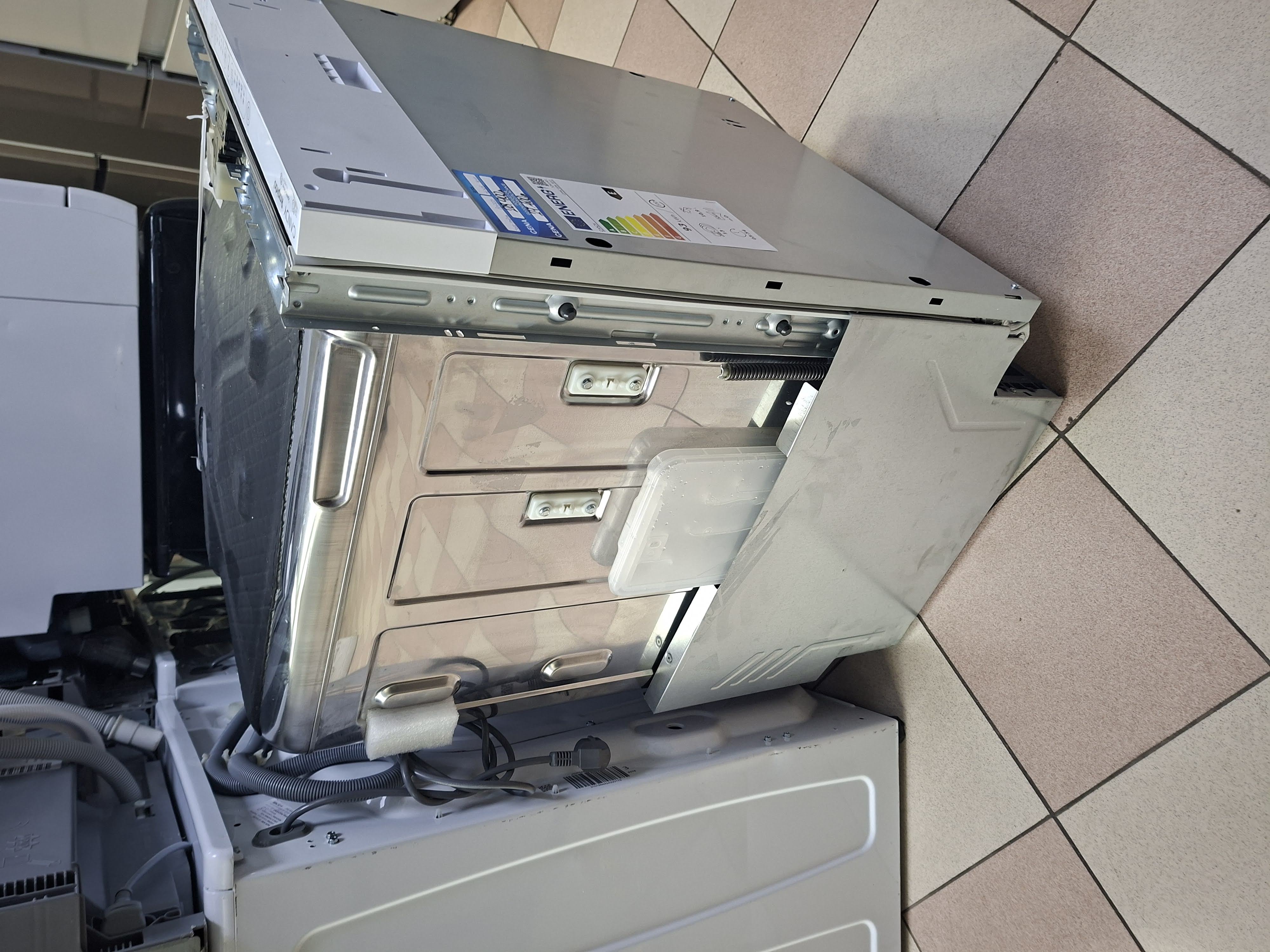 Ugradna sudo mašina Candy CIPMC E0W 3E53 (2) , 13 kompleta