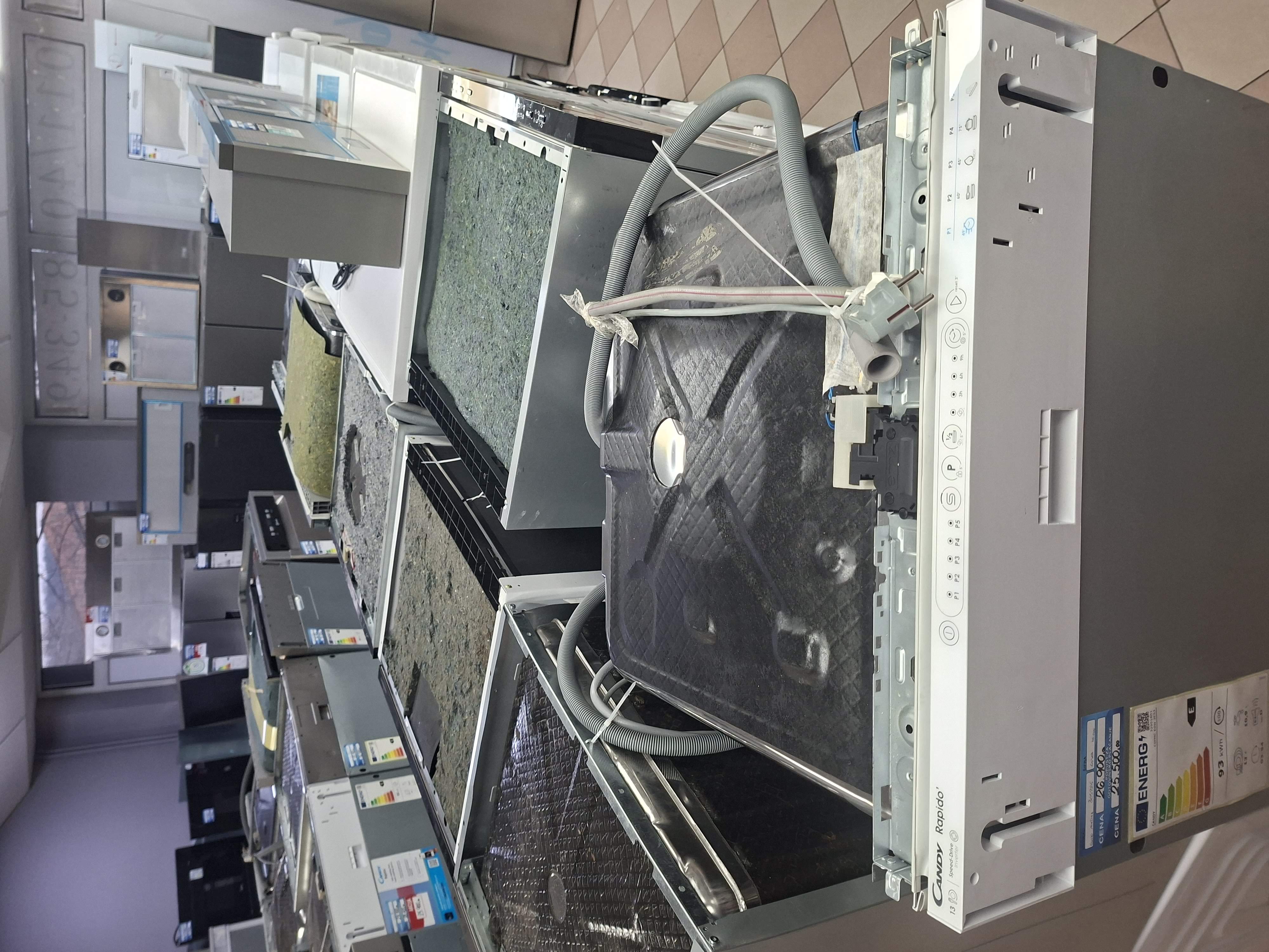 Ugradna sudo mašina Candy CIPMC E0W 3E53 (3) , 13 kompleta