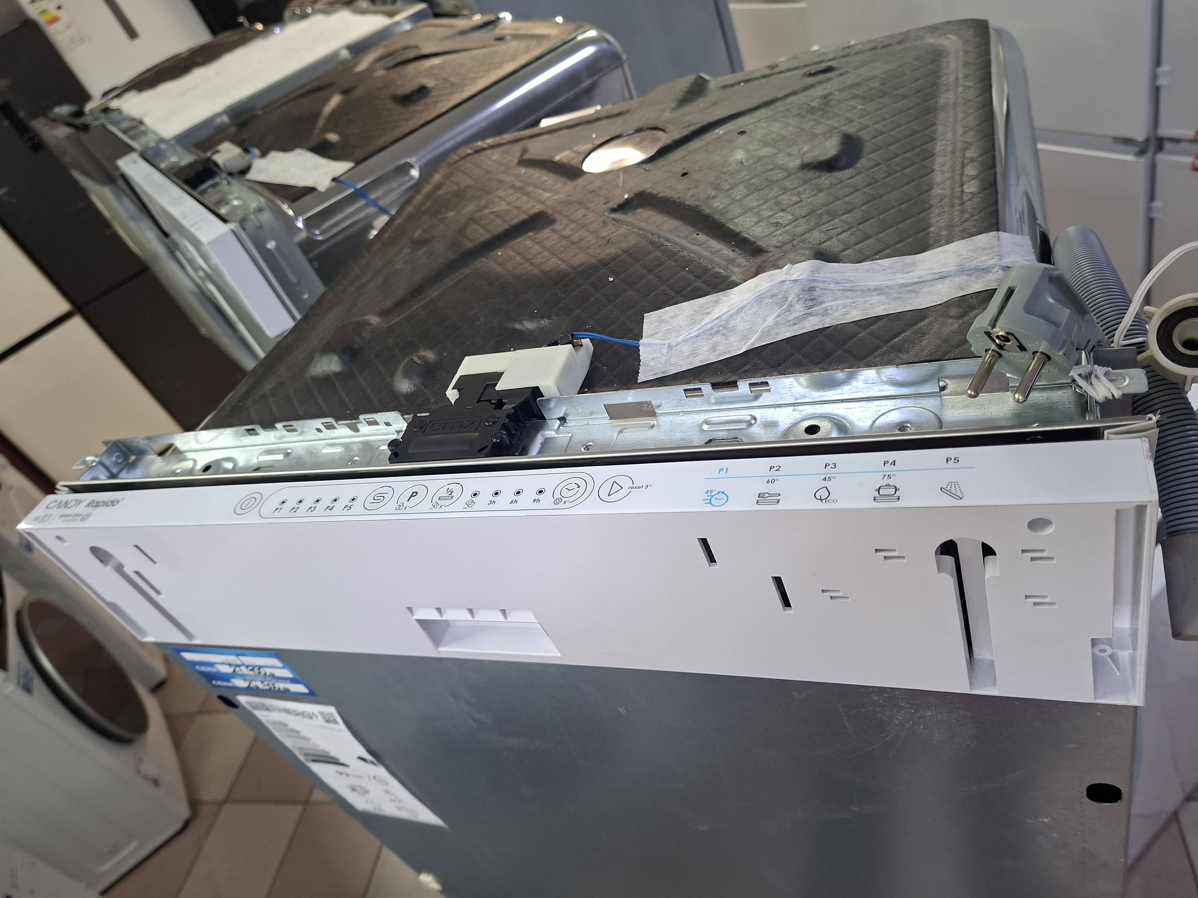 Ugradna sudo mašina Candy CIPMC E0W 3E53 (4) , 13 kompleta