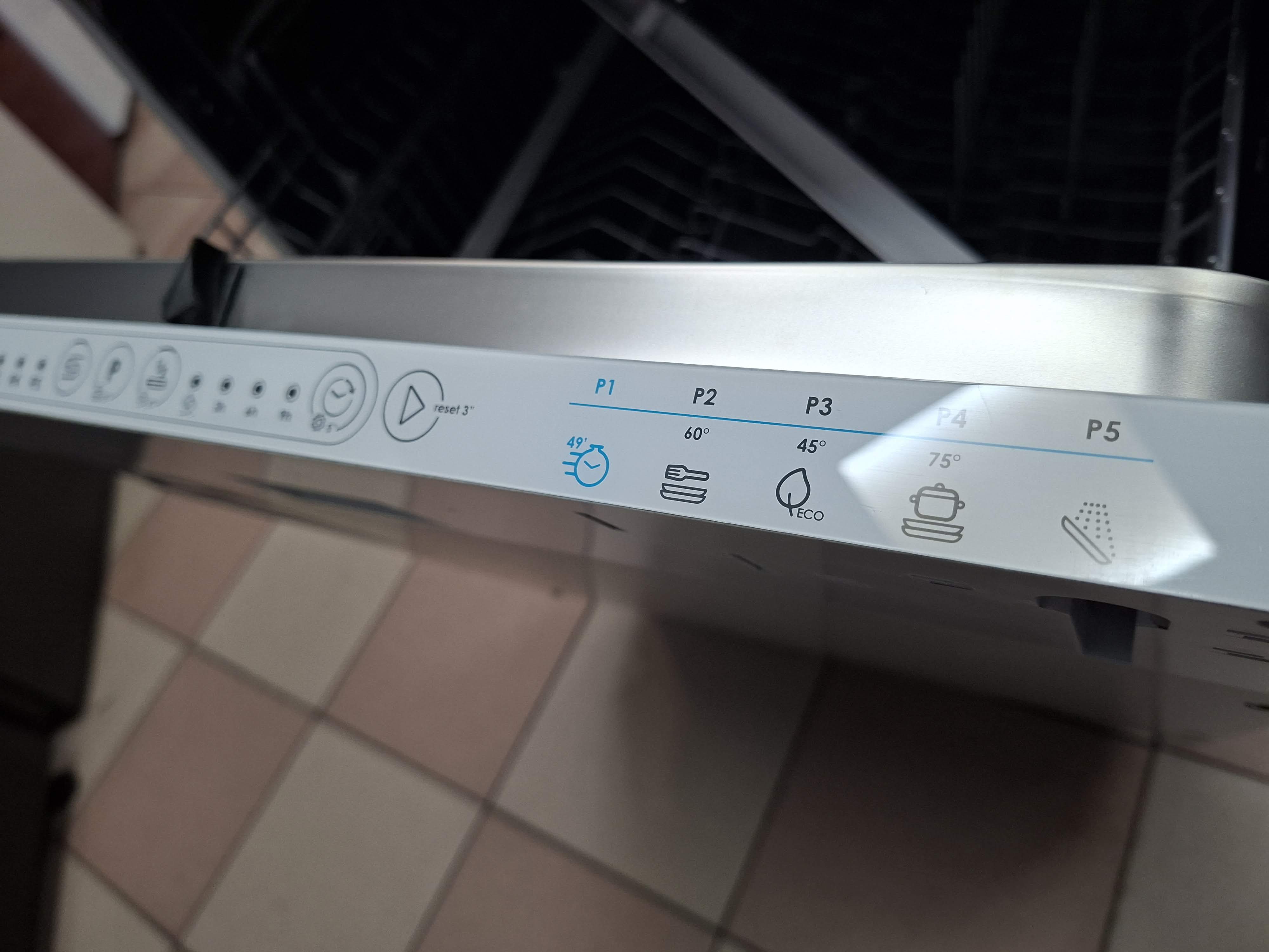 Ugradna sudo mašina Candy CIPMC E0W 3E53 , 13 kompleta