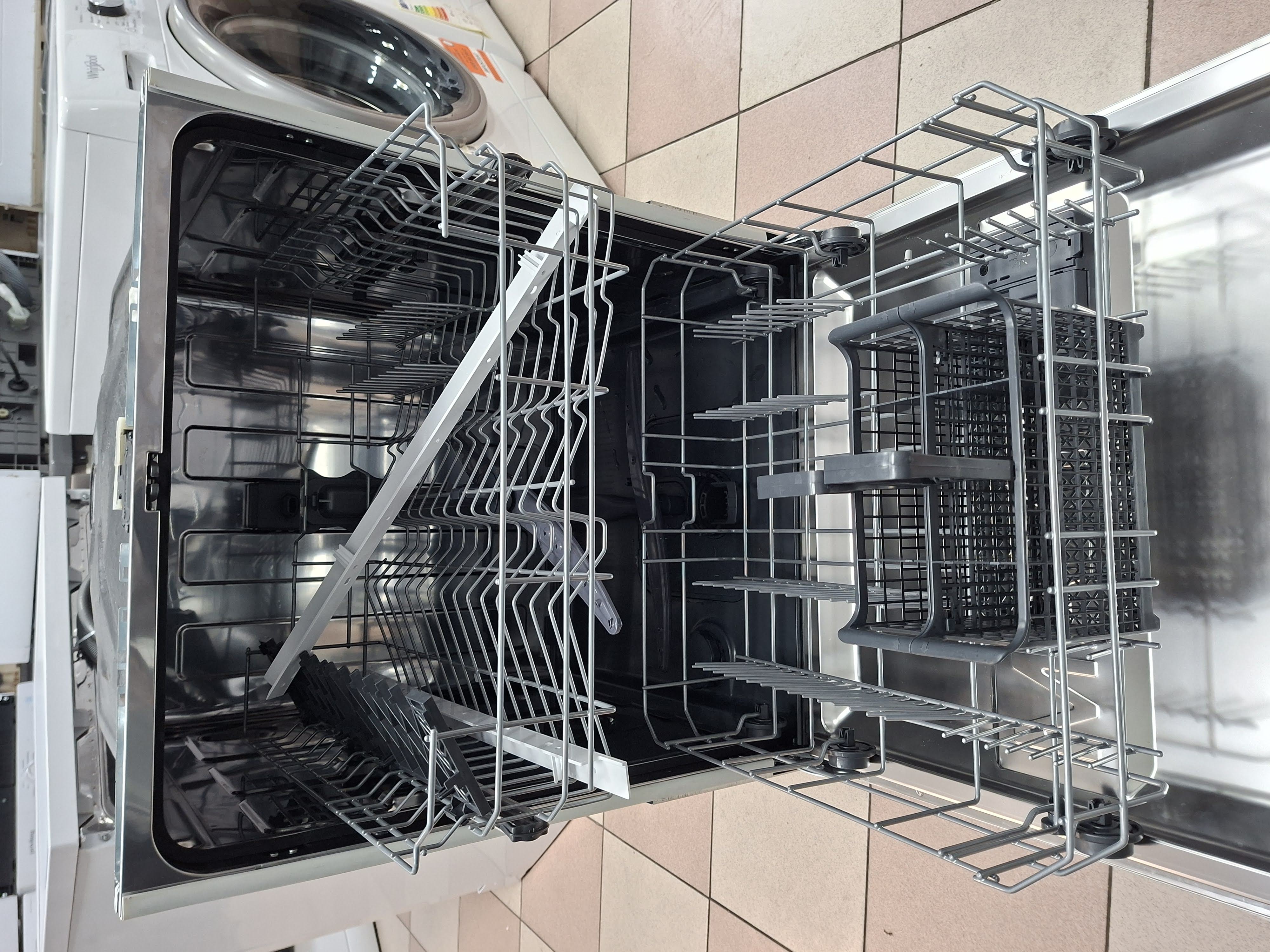 Ugradna sudo mašina Candy CIPMC E0W 3E53 , 13 kompleta