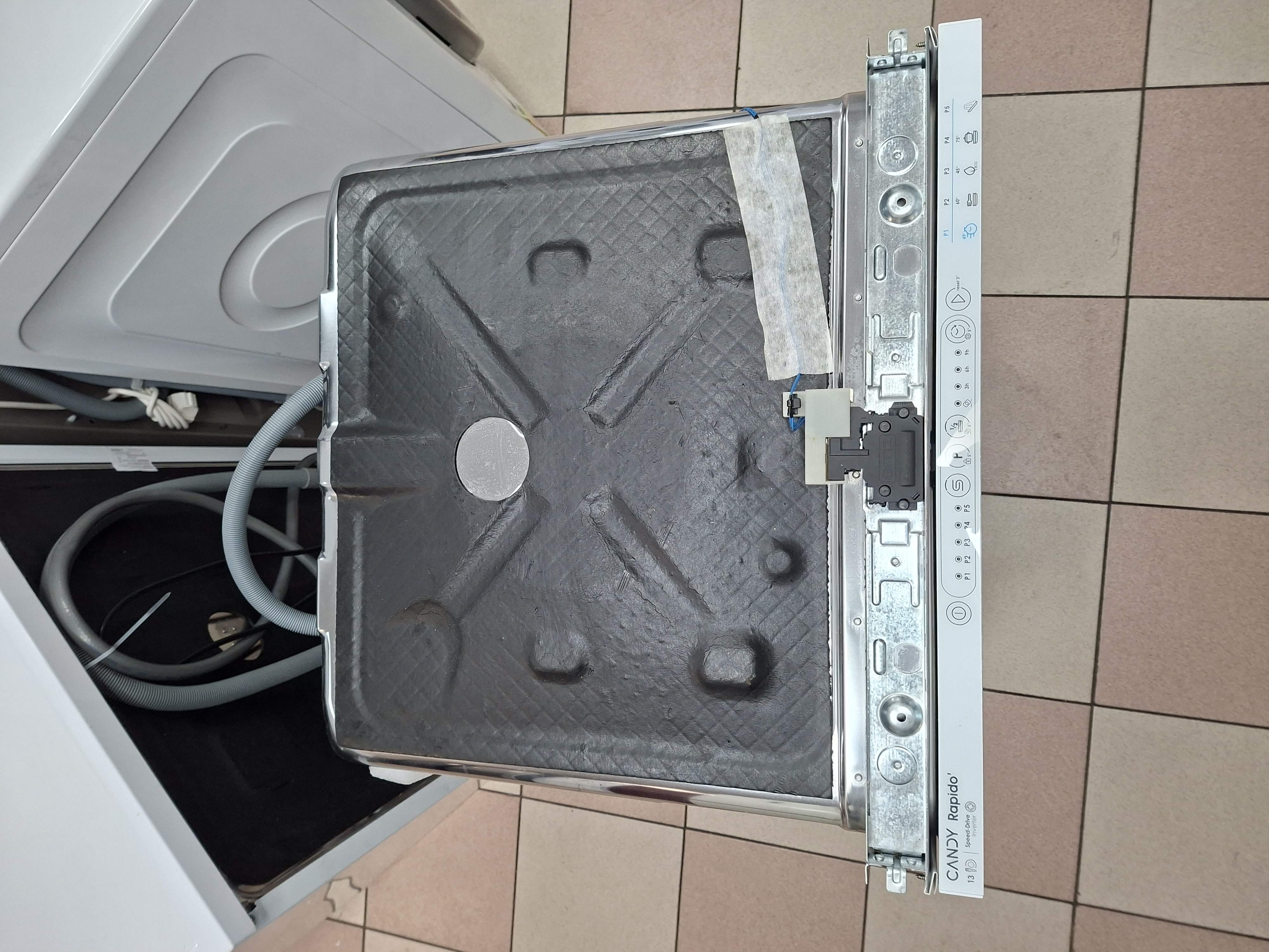 Ugradna sudo mašina Candy CIPMC E0W 3E53 , 13 kompleta