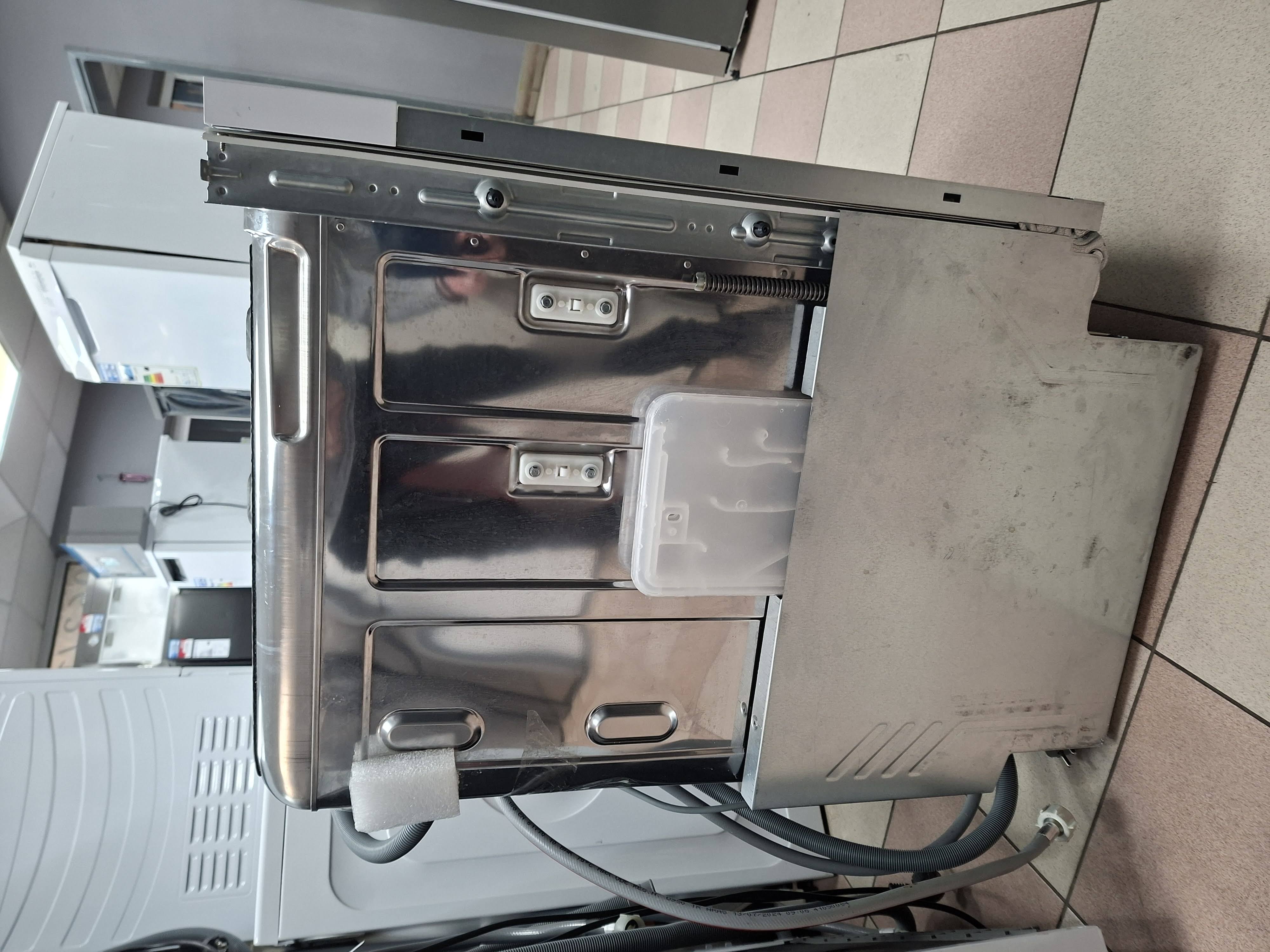 Ugradna sudo mašina Candy CIPMC E0W 3E53 , 13 kompleta