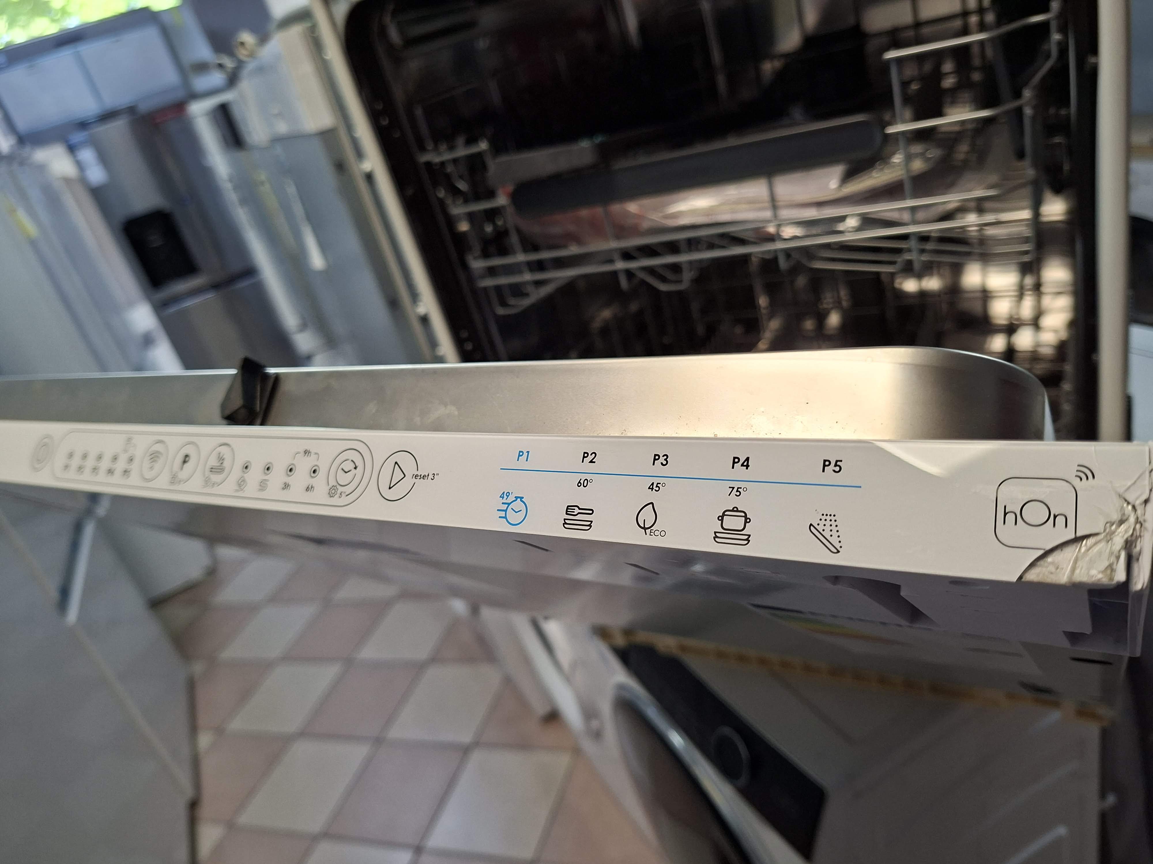 Ugradna sudo mašina Candy CS 4E7L0W, 14 kompleta