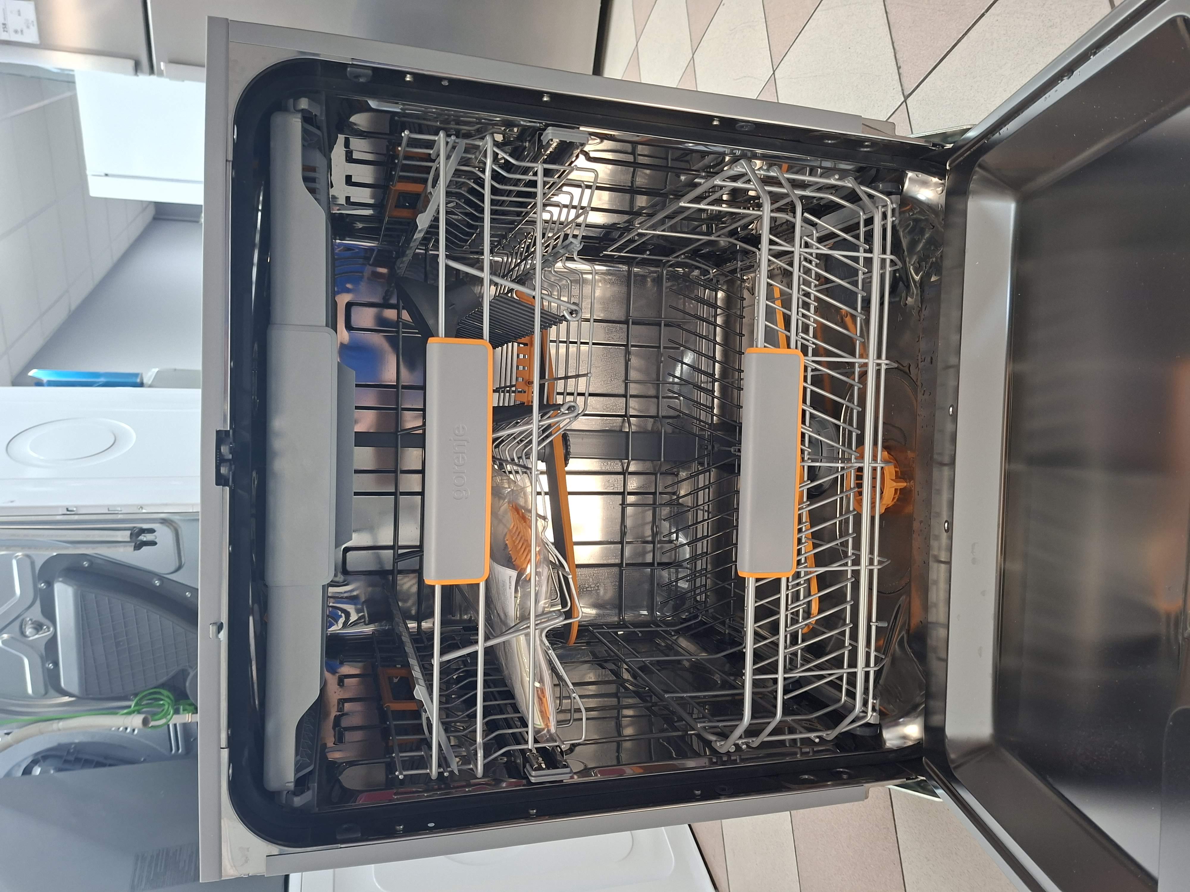 Ugradna sudo mašina Gorenje GV663A66 , 16 kompleta