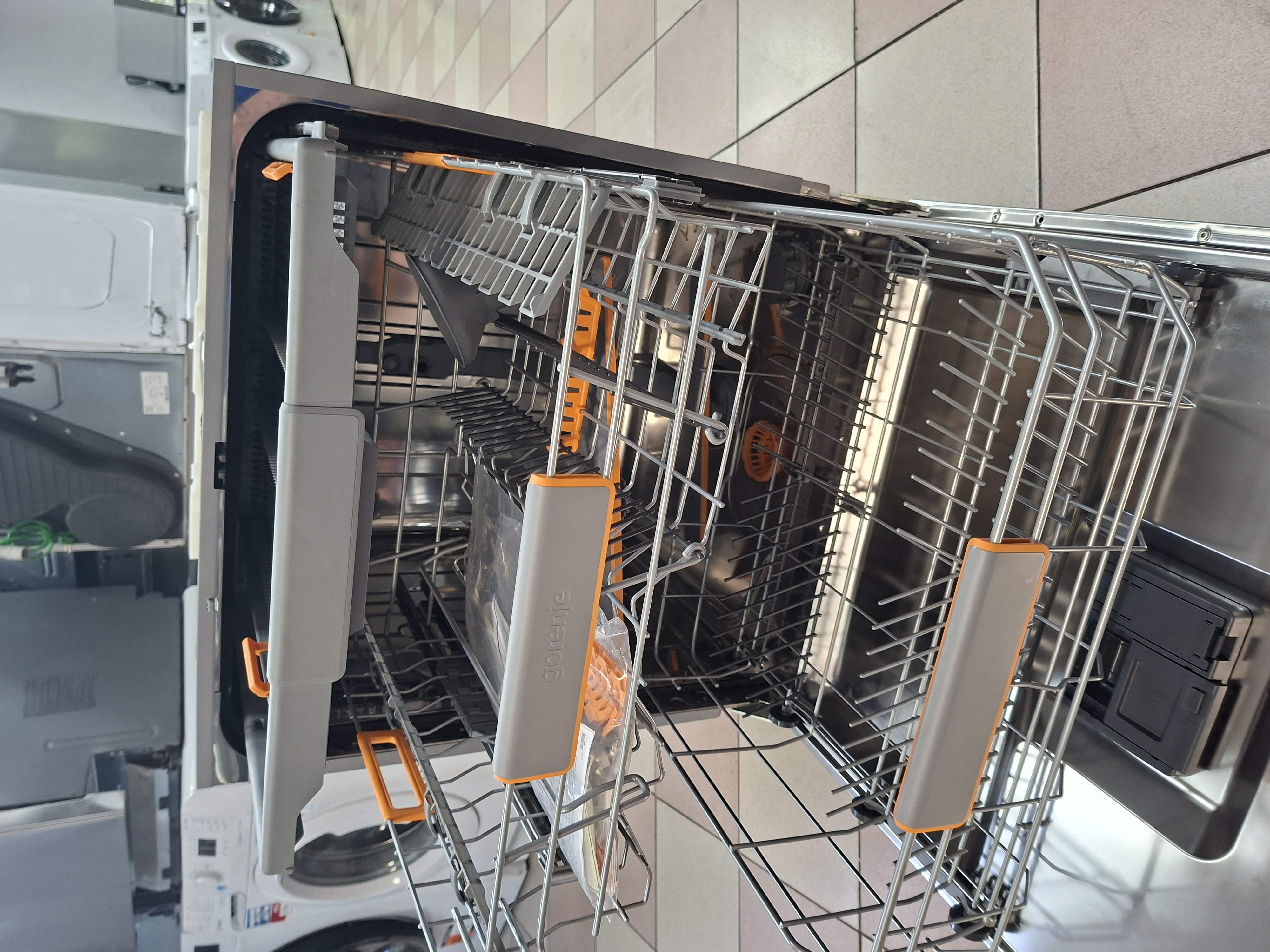 Ugradna sudo mašina Gorenje GV663A66 , 16 kompleta