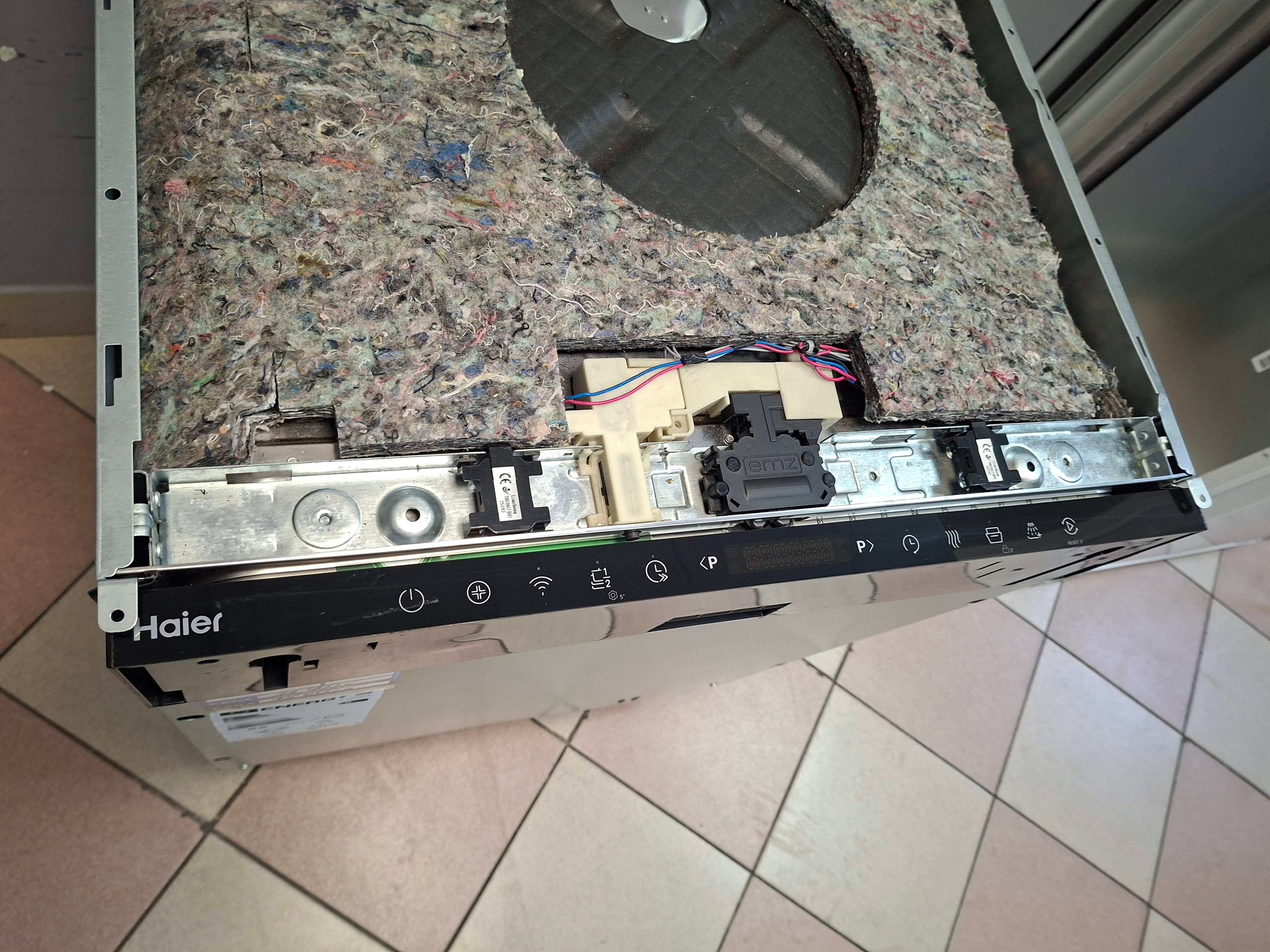 Ugradna Sudo mašina Haier XI 6B0S3FSB (2), 16 kompleta