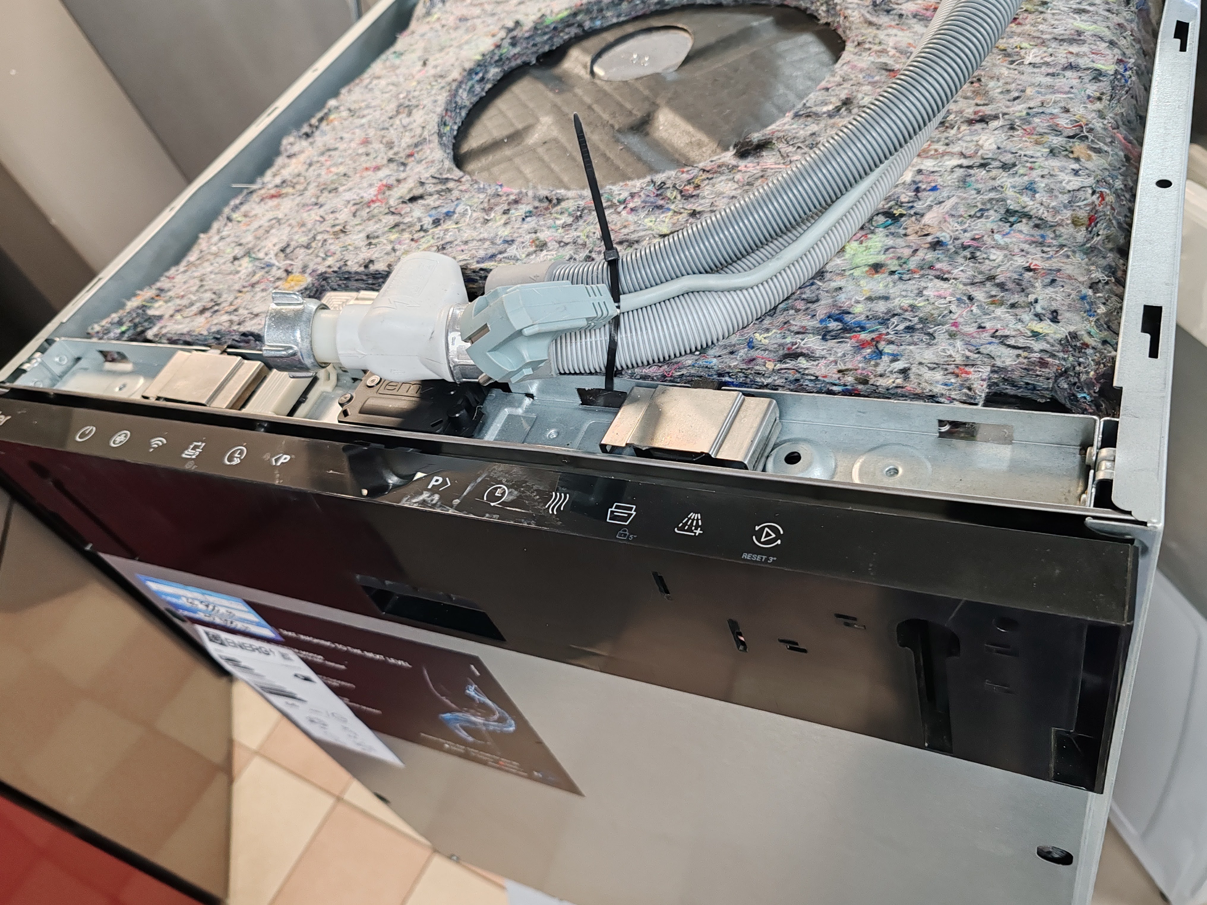 Ugradna Sudo mašina Haier XI 6B0S3FSB, 16 kompleta