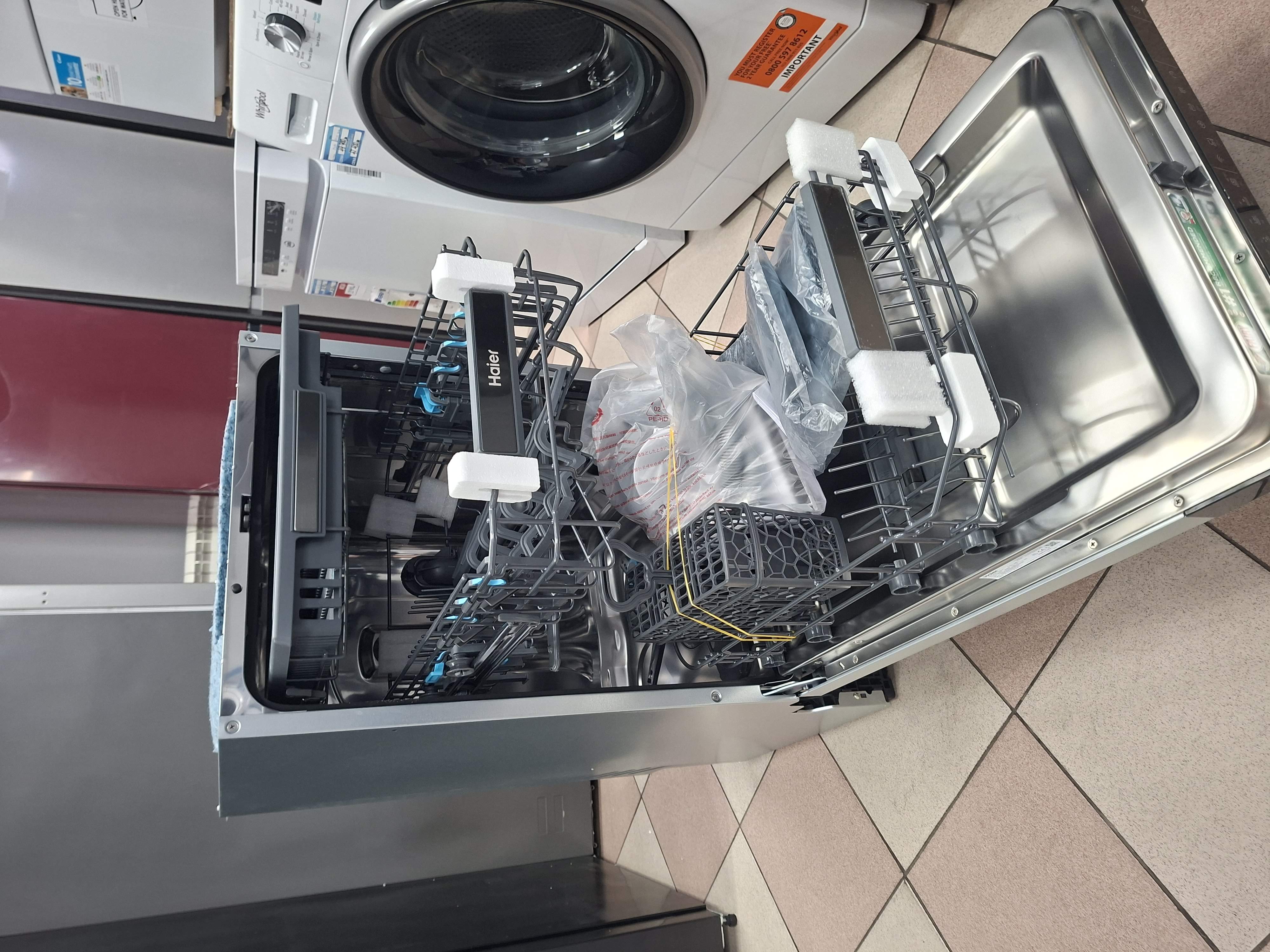 Ugradna sudo mašina Haier XI1C1TB4LPCFB, 45cm