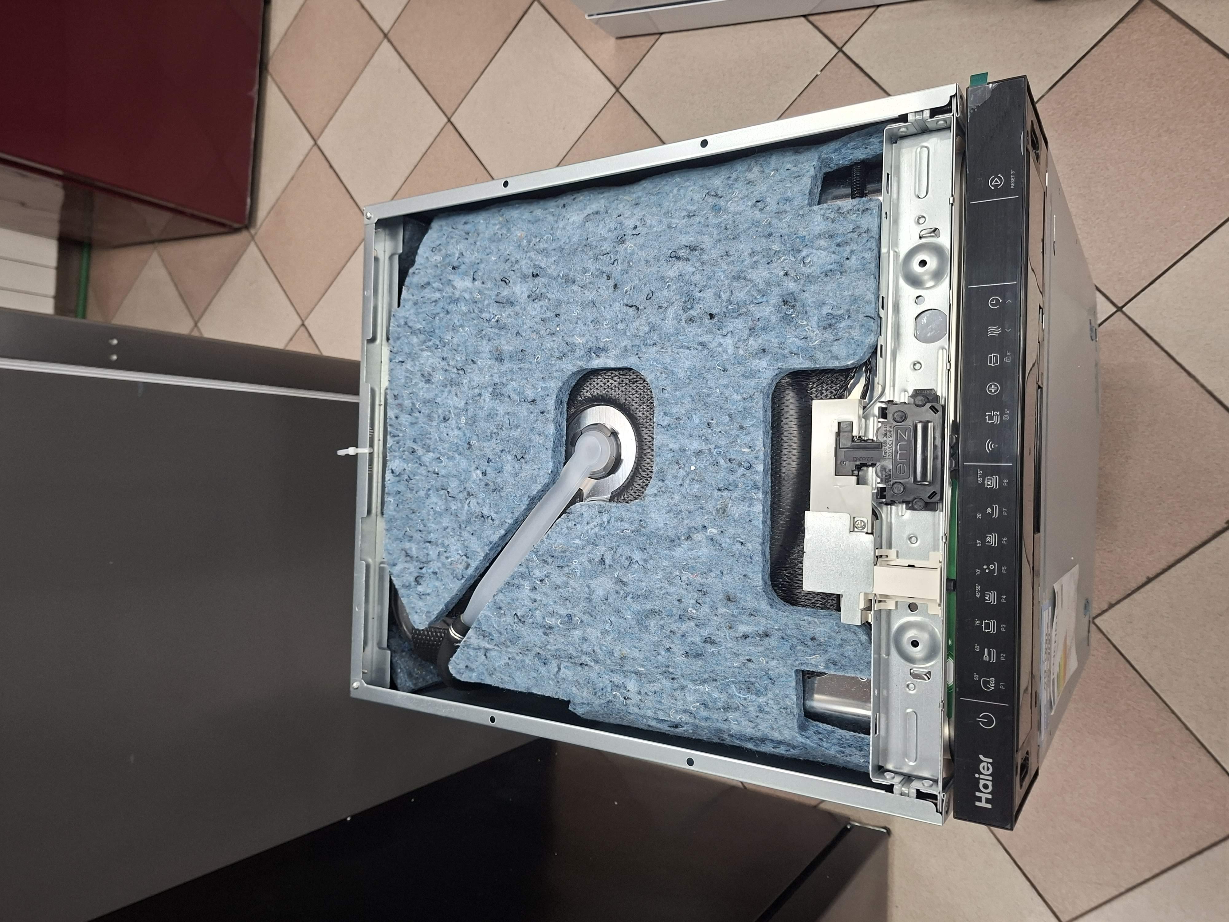 Ugradna sudo mašina Haier XI1C1TB4LPCFB, 45cm