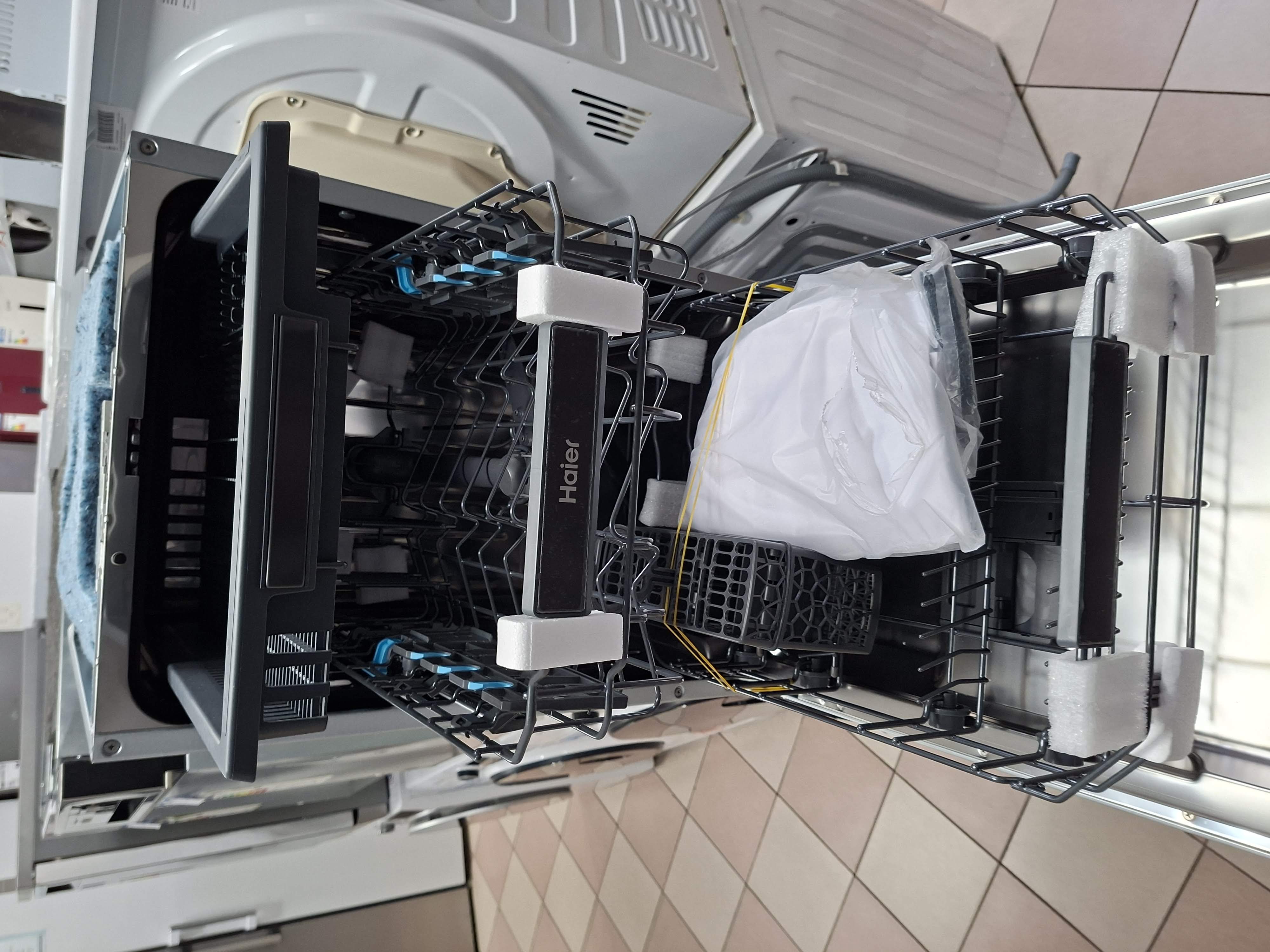 Ugradna Sudo mašina Haier XI1C3TB2FB, 45cm