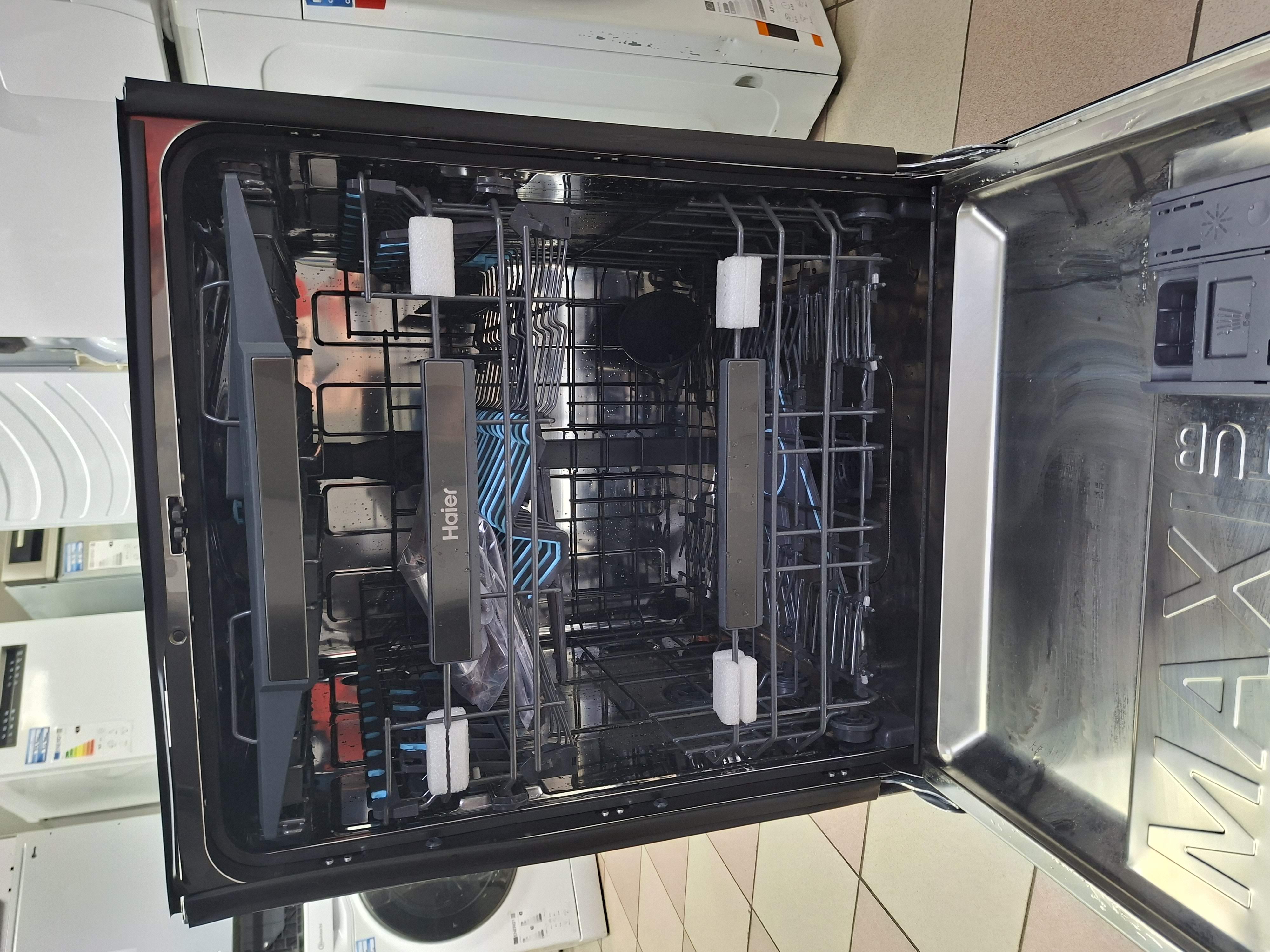 Ugradna Sudo mašina Haier XS 4A4M4PB , 14 kompleta