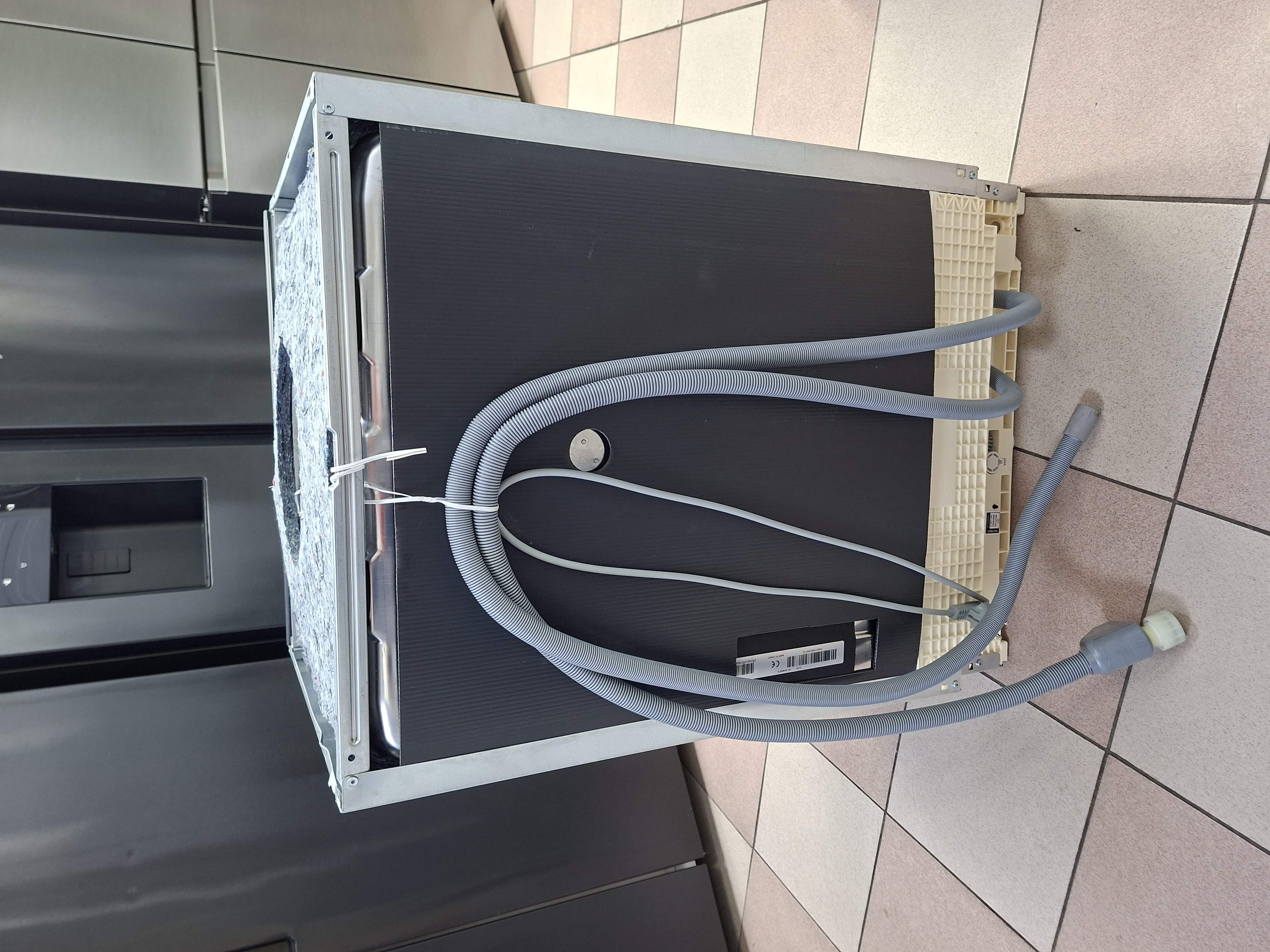 Ugradna Sudo mašina Haier XS 4A4M4PB , 14 kompleta