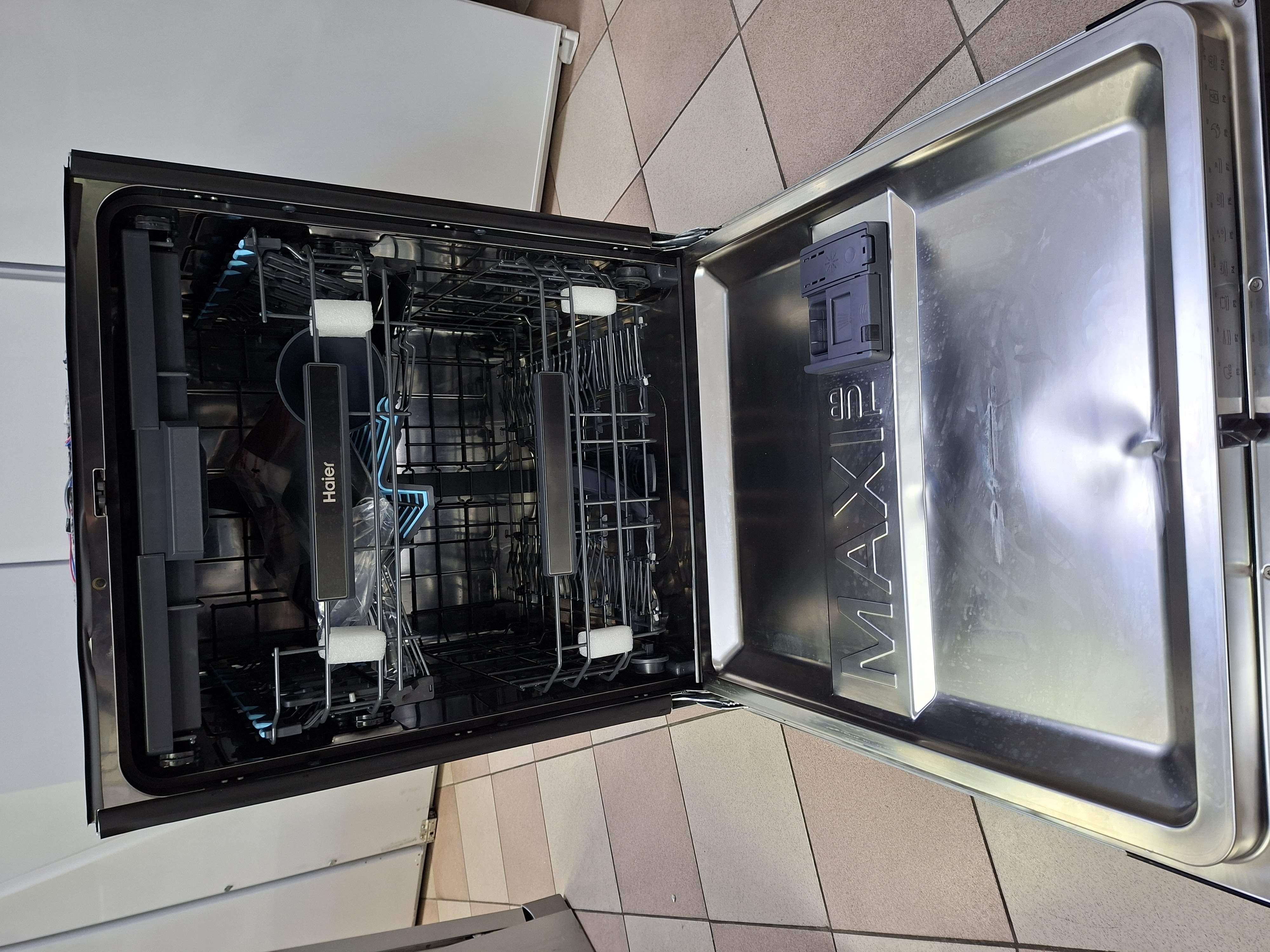 Ugradna Sudo mašina Haier XS 6B0S3FSB , 16 kompleta