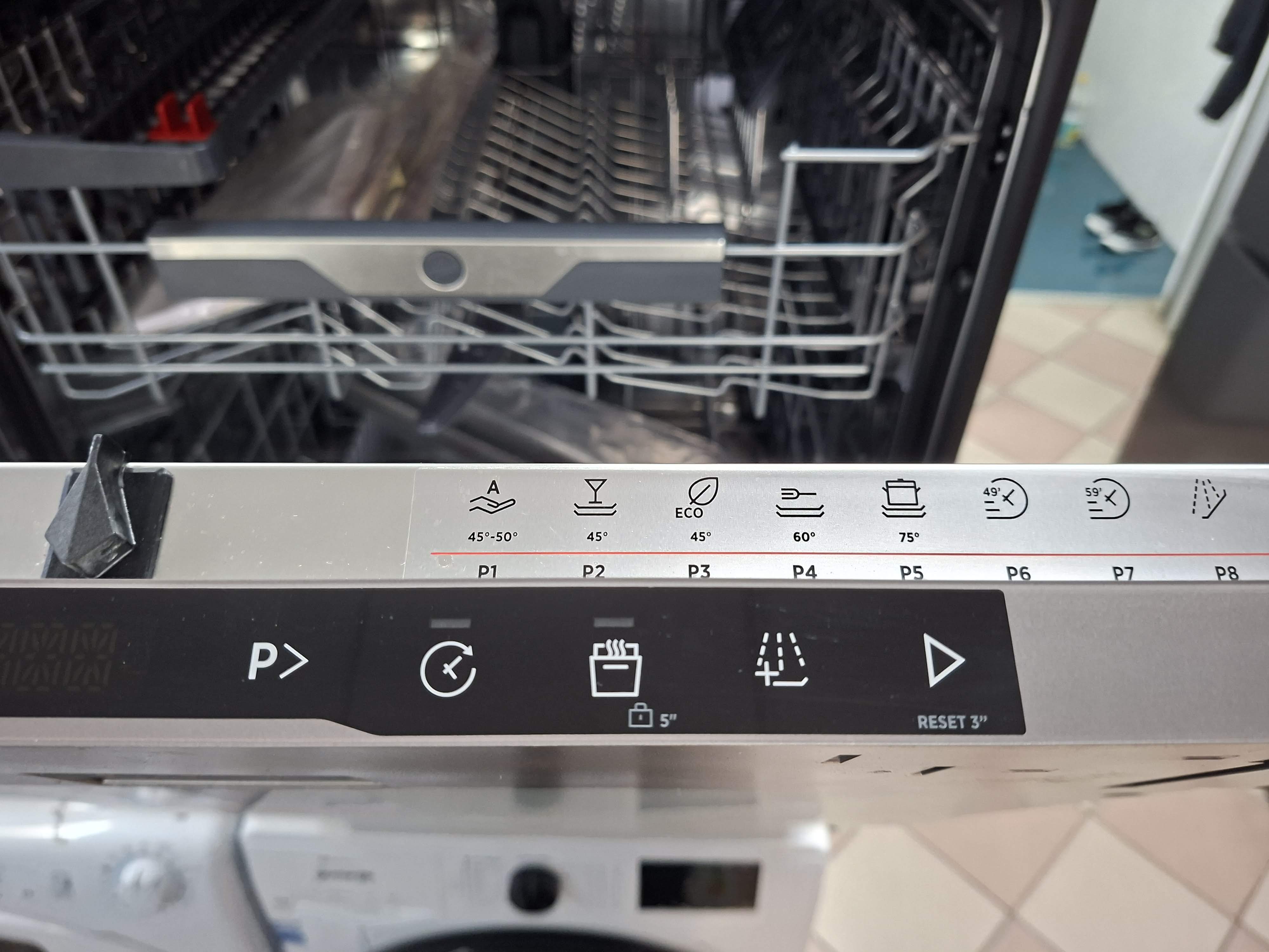 Ugradna Sudo mašina Hoover HI 4C5F0S , 14 kompleta