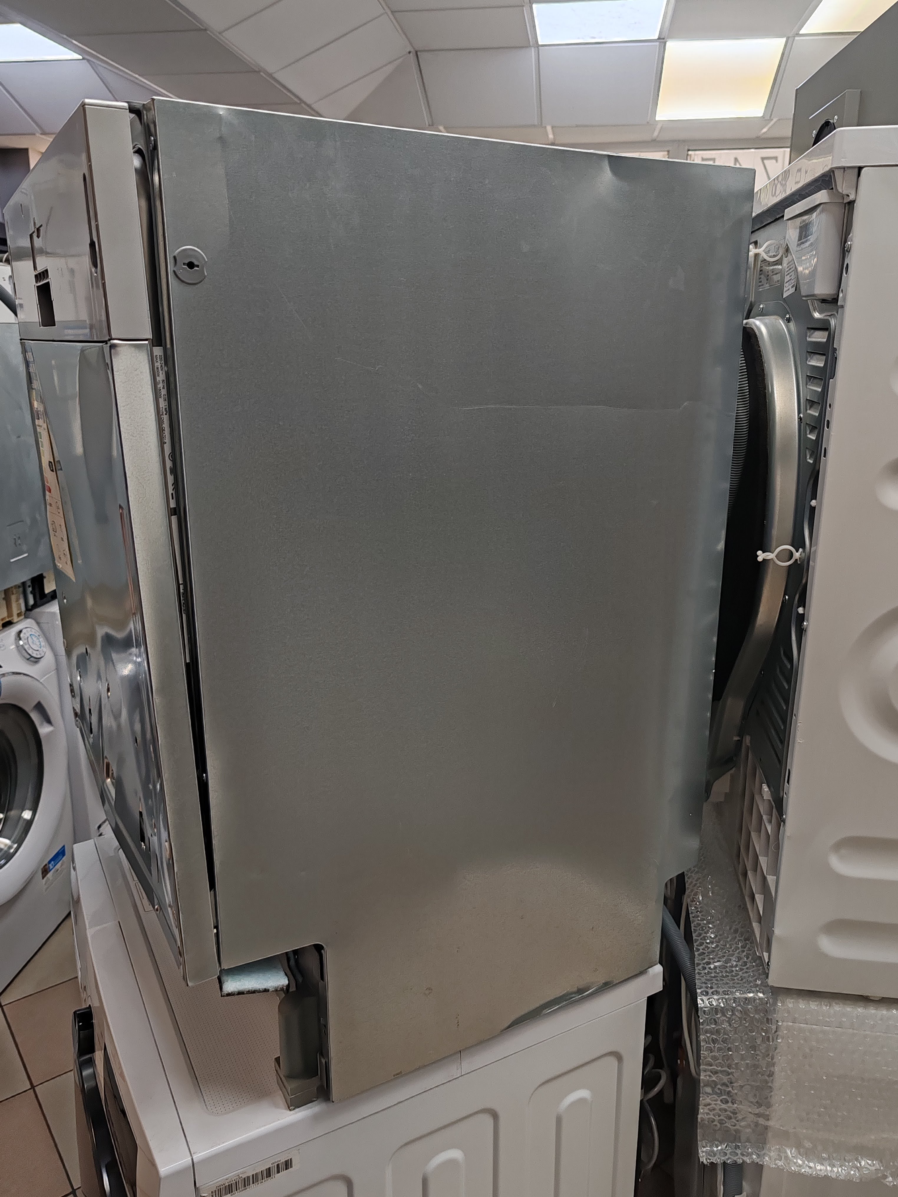 Ugradna Sudo mašina Hotpoint Ariston H0I D534A S , 14 kompleta 