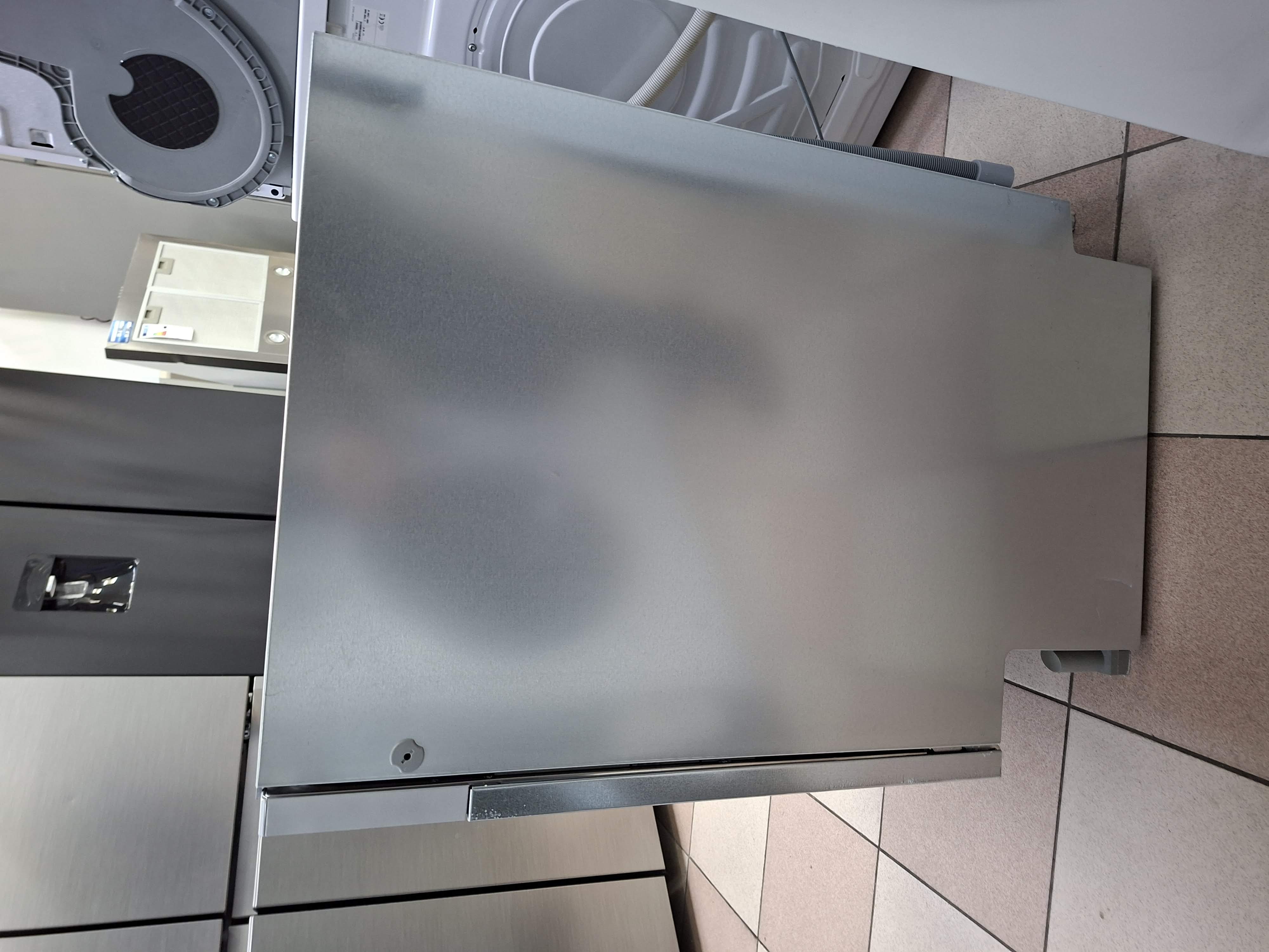 Ugradna sudo mašina Hotpoint Ariston H2I HD526 AS