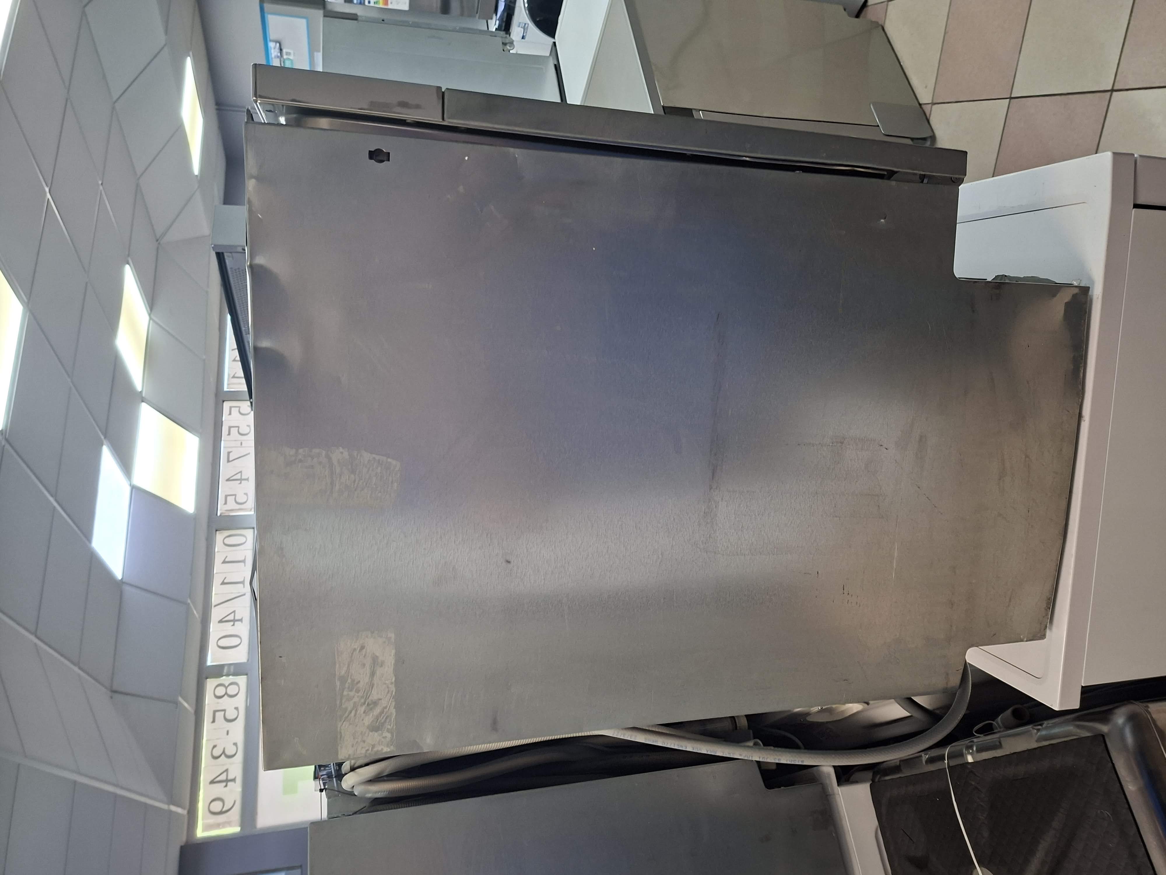 Ugradna sudo mašina Hotpoint Ariston H2I HRD526 S