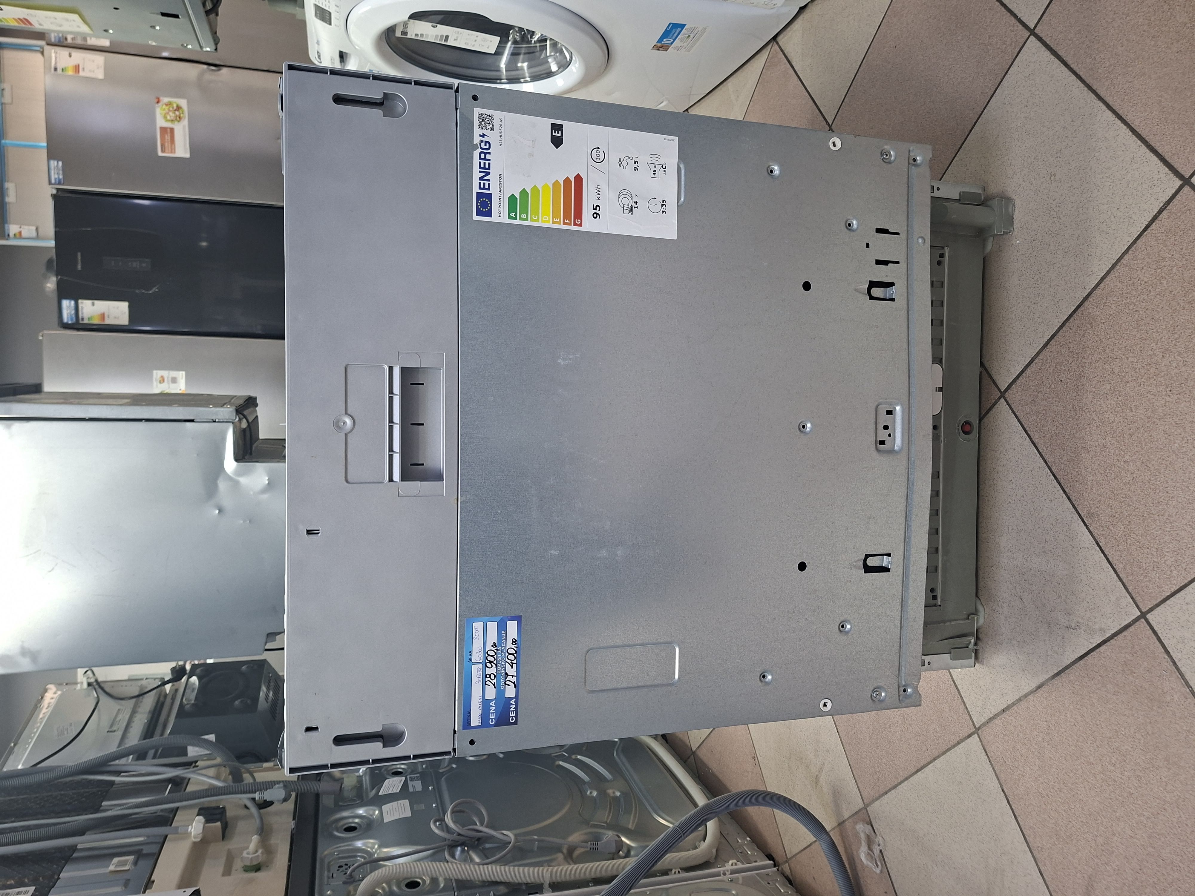 Ugradna sudo mašina Hotpoint Ariston H2I HUD526 AS