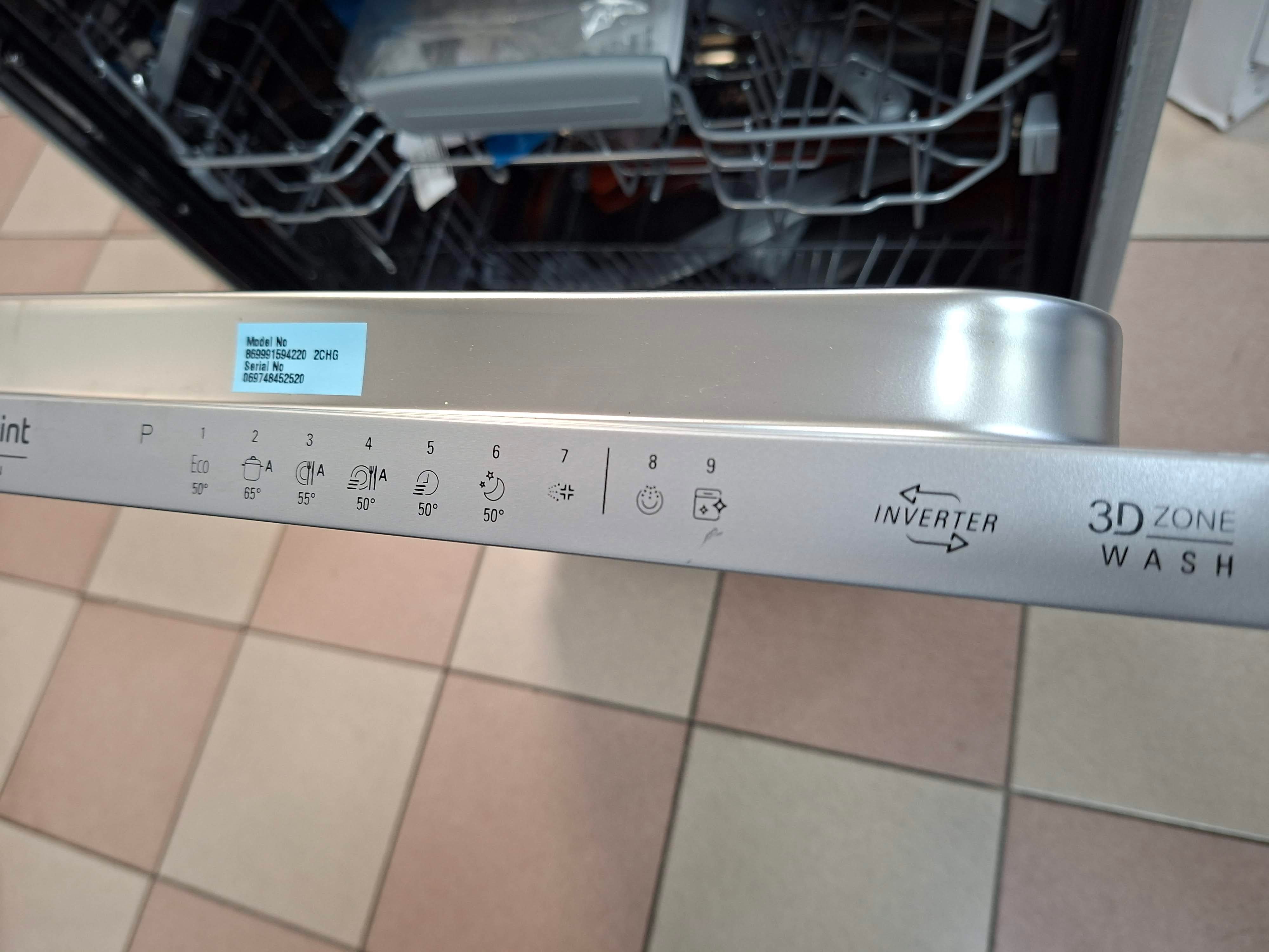 Ugradna Sudo mašina Hotpoint Ariston HI 5030 WEF, 14 kompleta