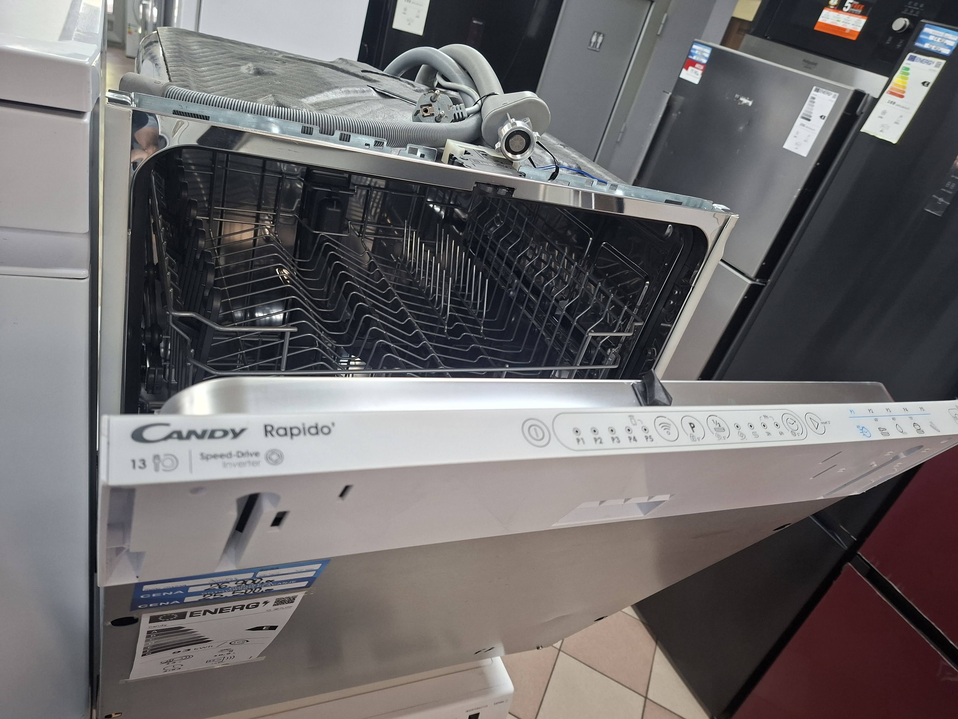 Ugradna Sudo mašina Indesit IN2IE14DNP80, 14 kompleta