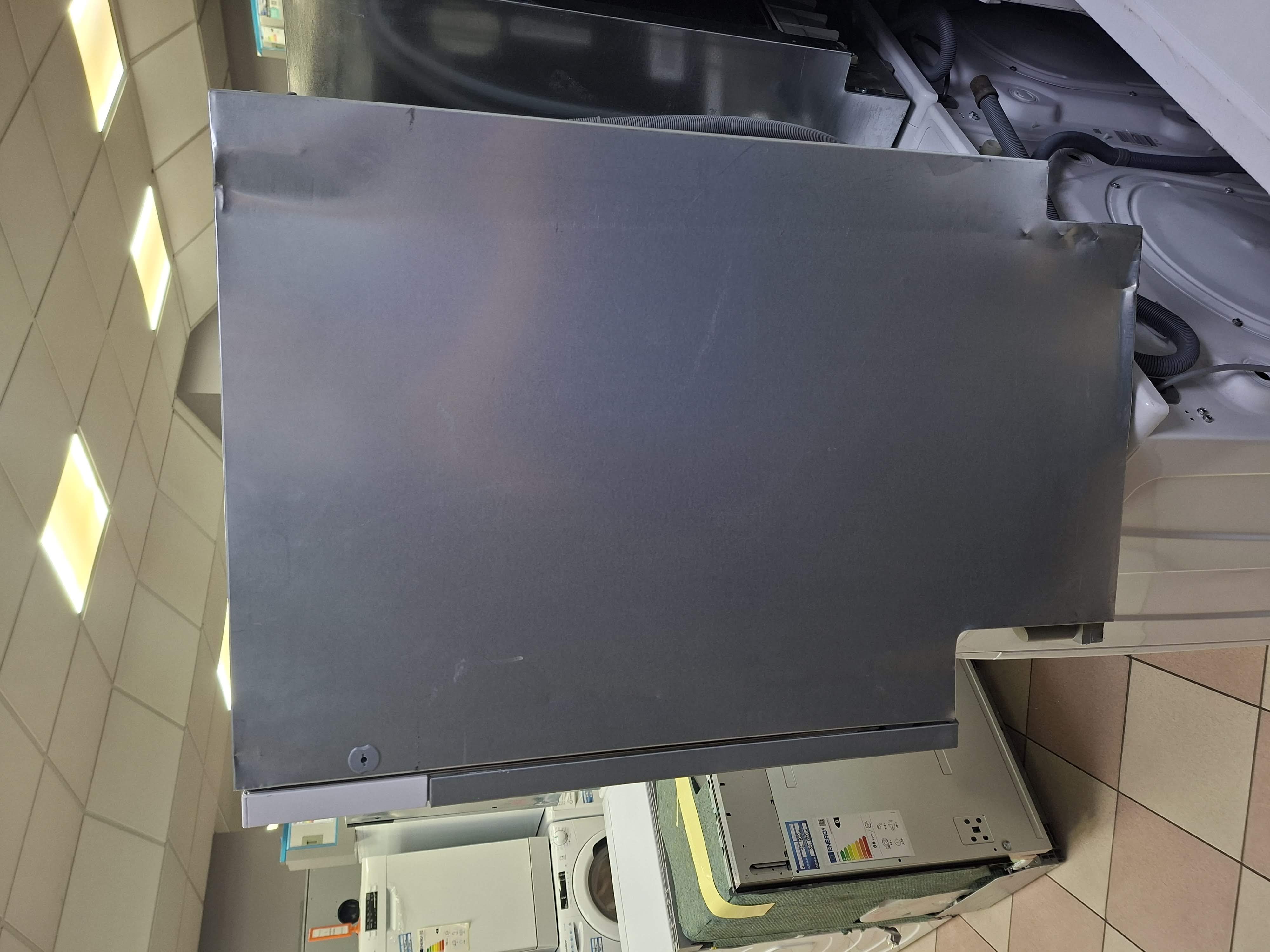 Ugradna sudo mašina Indesit D2I HKL326 , 14 kompleta