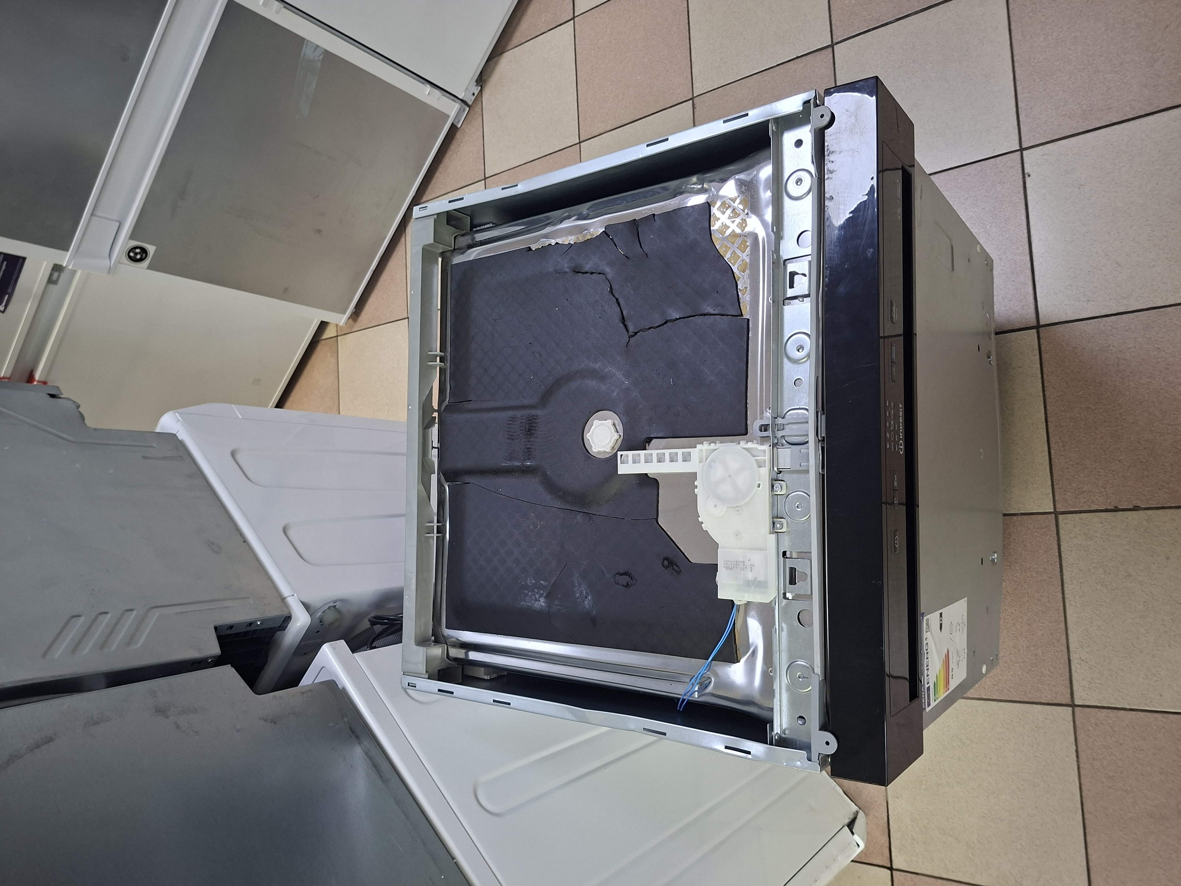 Ugradna sudo mašina Indesit I3B L634 B (2), 60cm