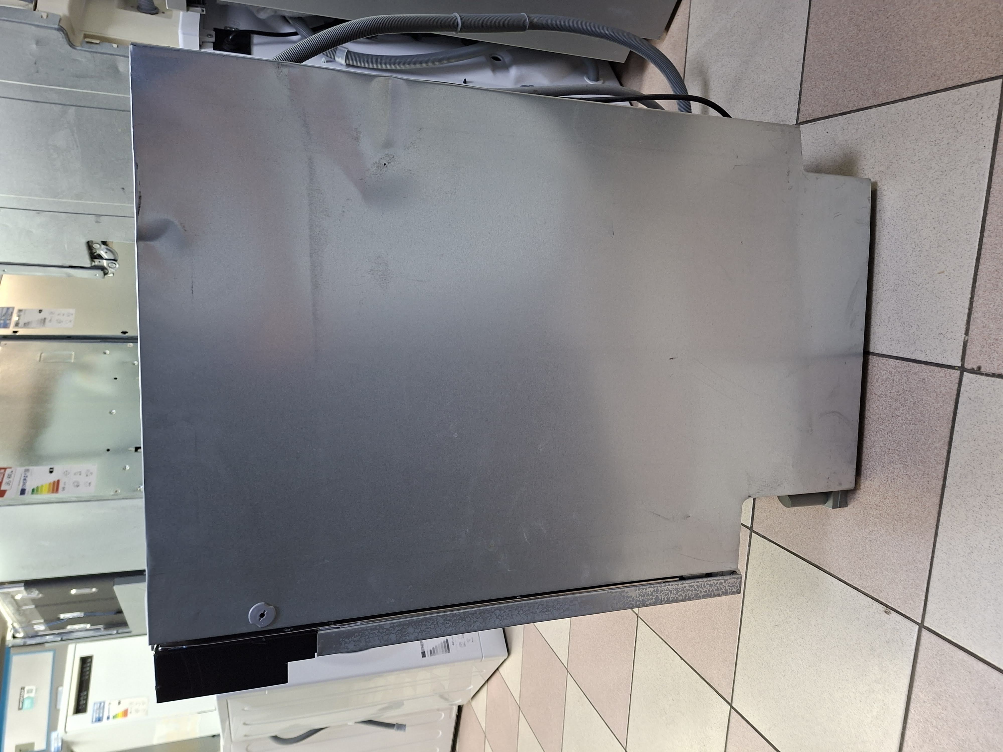Ugradna sudo mašina Indesit I3B L634 B, 60cm