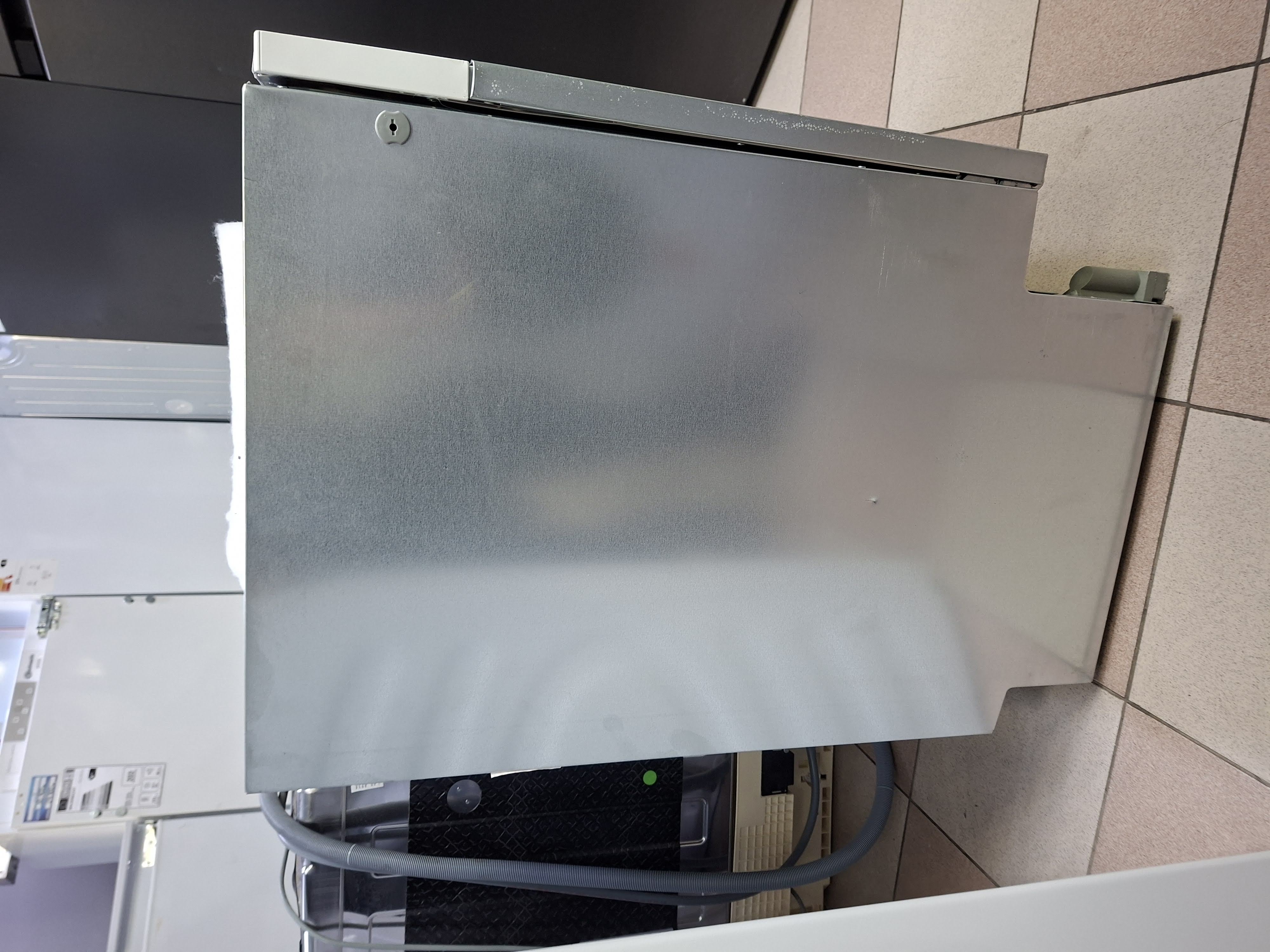 Ugradna Sudo mašina Indesit IN2IE14CNP80 ,  14 kompleta