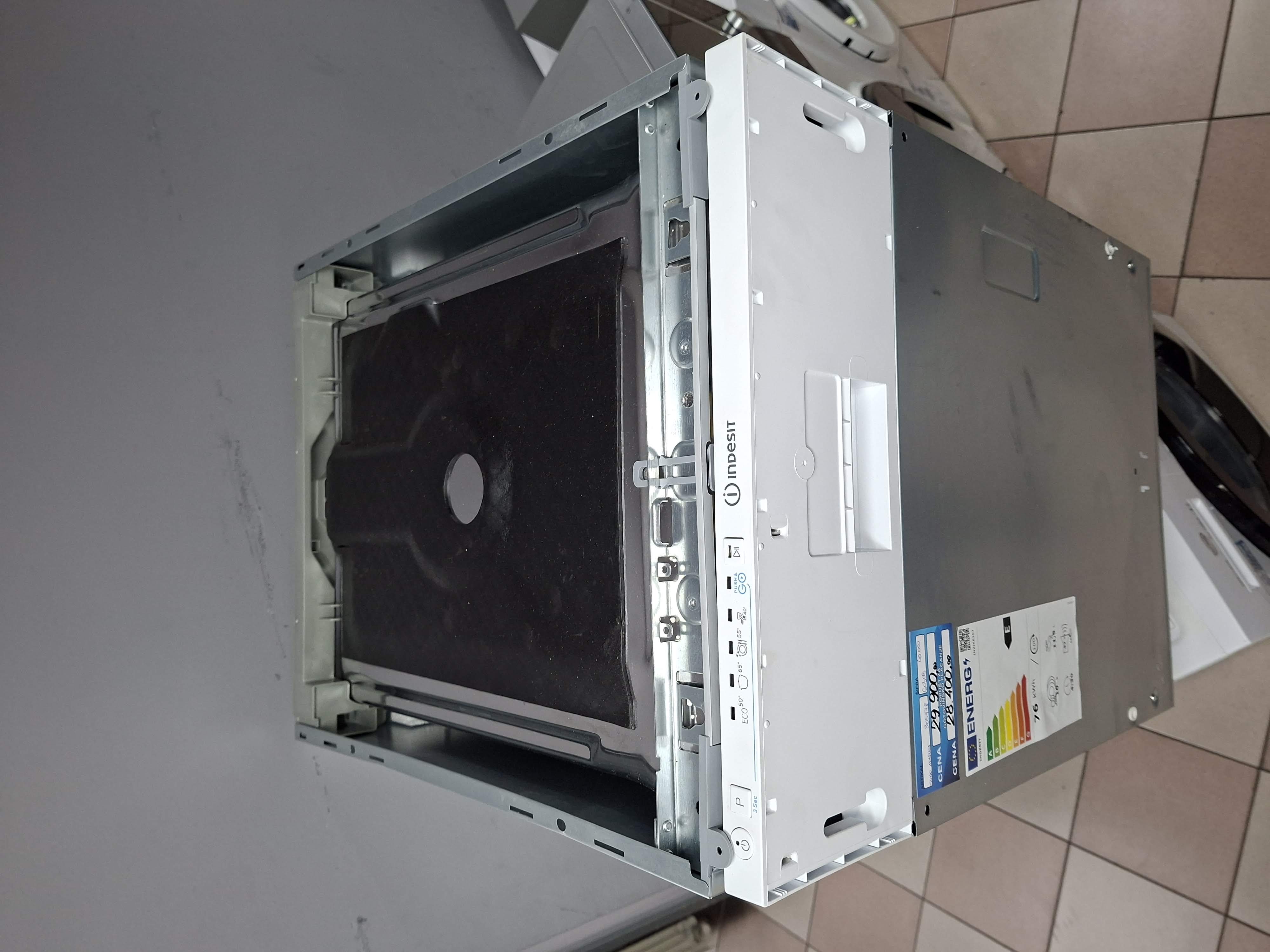 Ugradna sudo mašina Indesit IN2IKE107, 45 cm