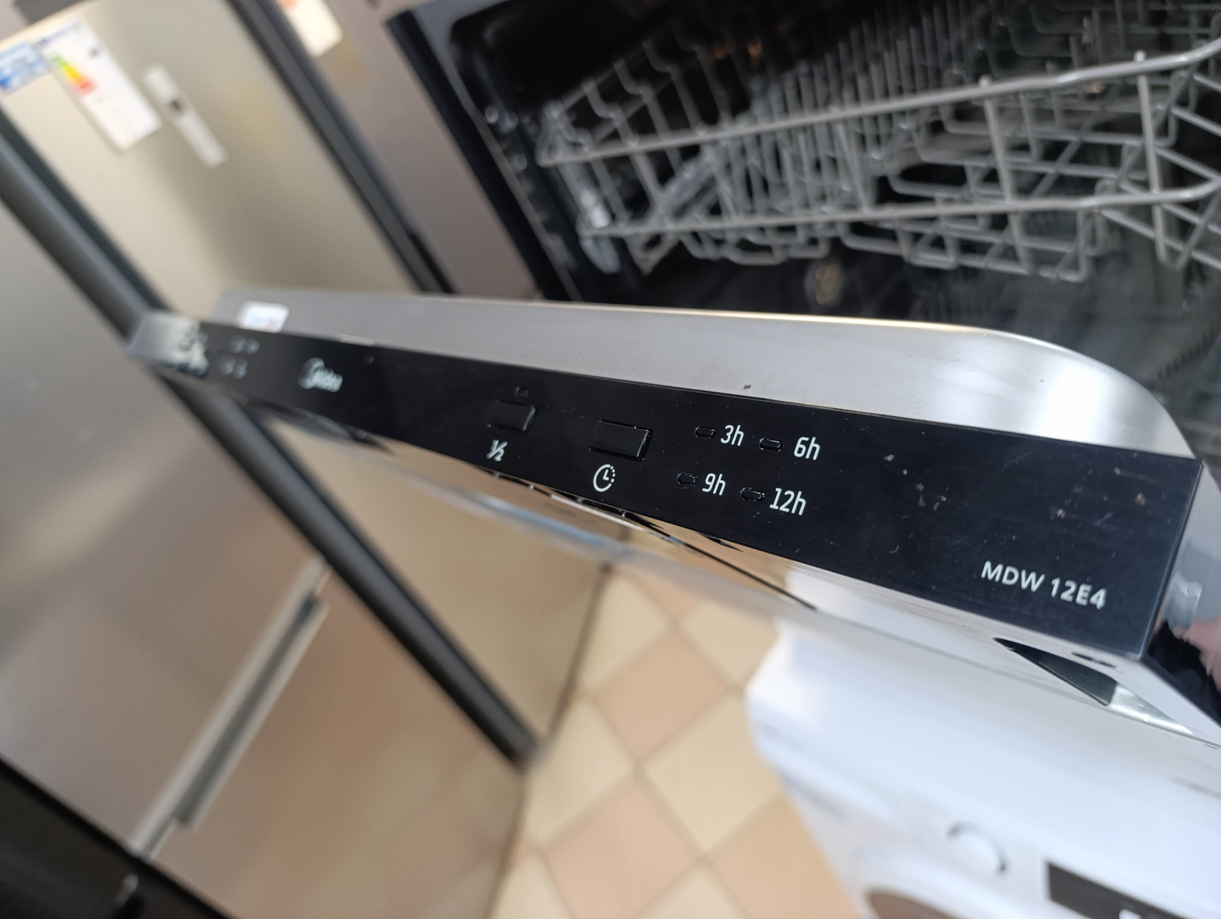 Ugradna sudo mašina Midea MDW 12E4 , 12 kompleta
