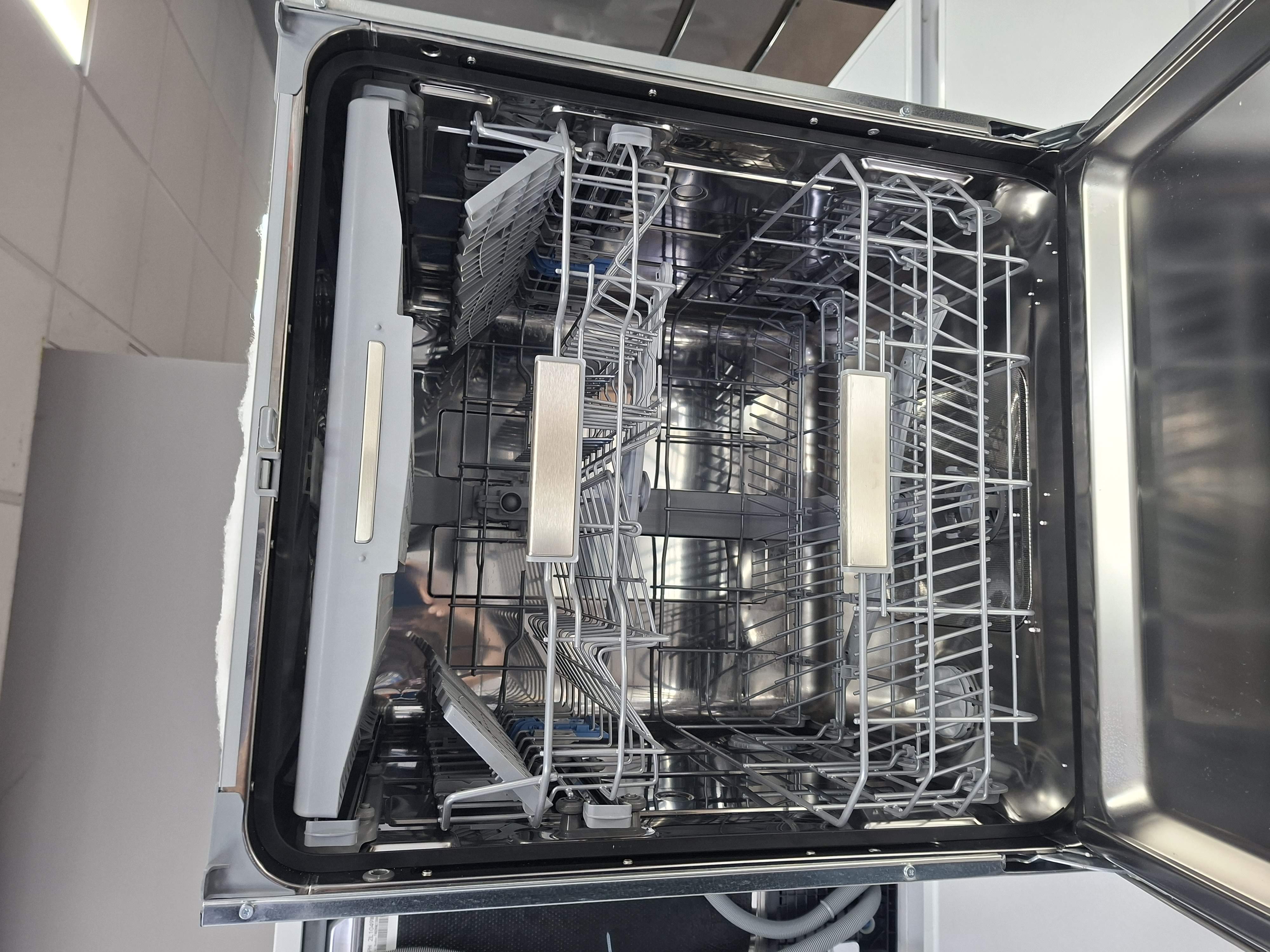 Ugradna Sudo mašina Privileg P0U ECO D551 S , 14 kompleta