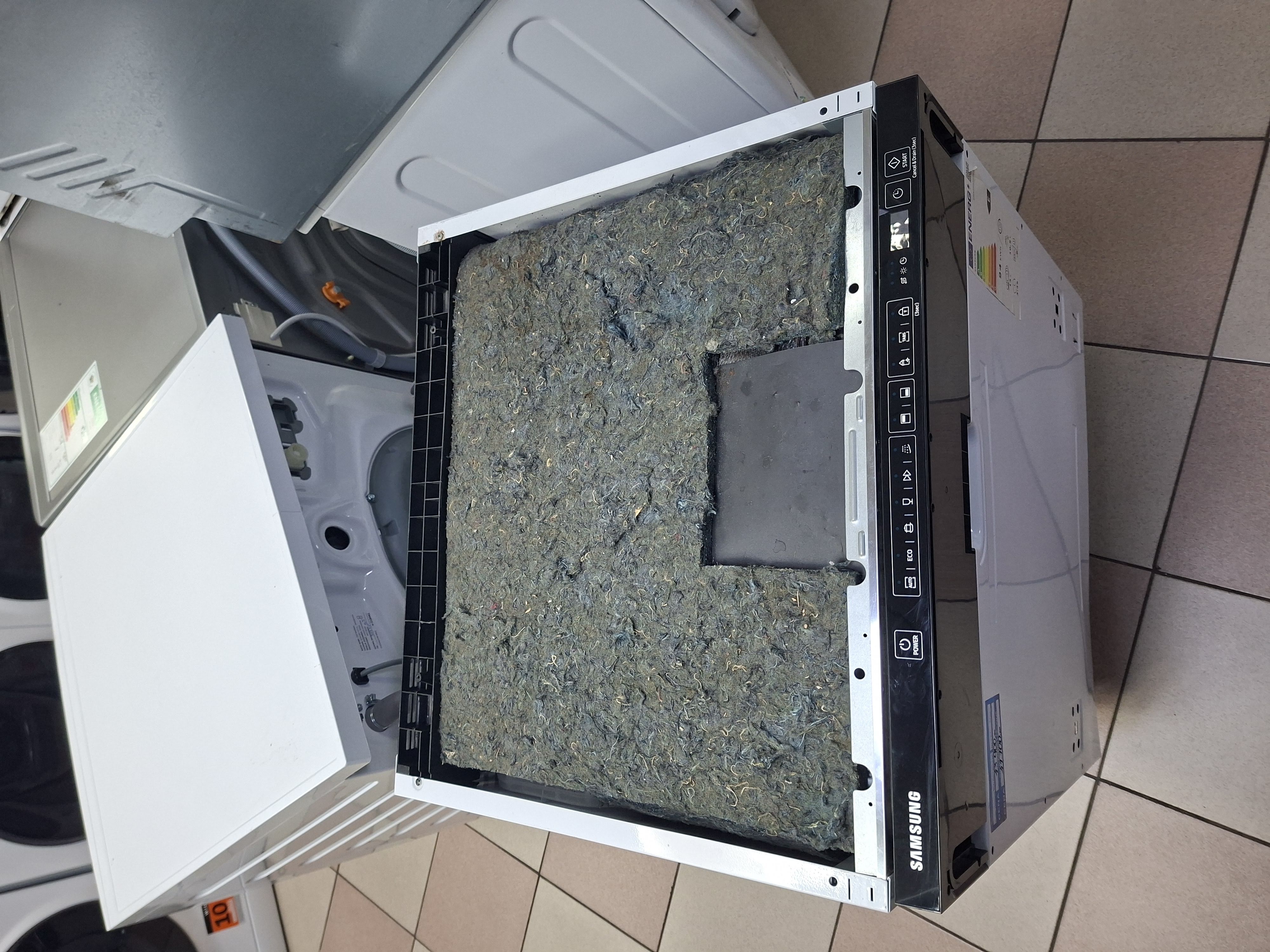 Ugradna sudo mašina Samsung  DW60M6040BB