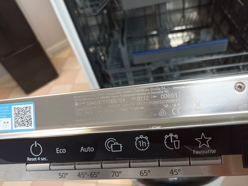 Ugradna Sudo mašina Simens SN63EX15BE , 13 kompleta