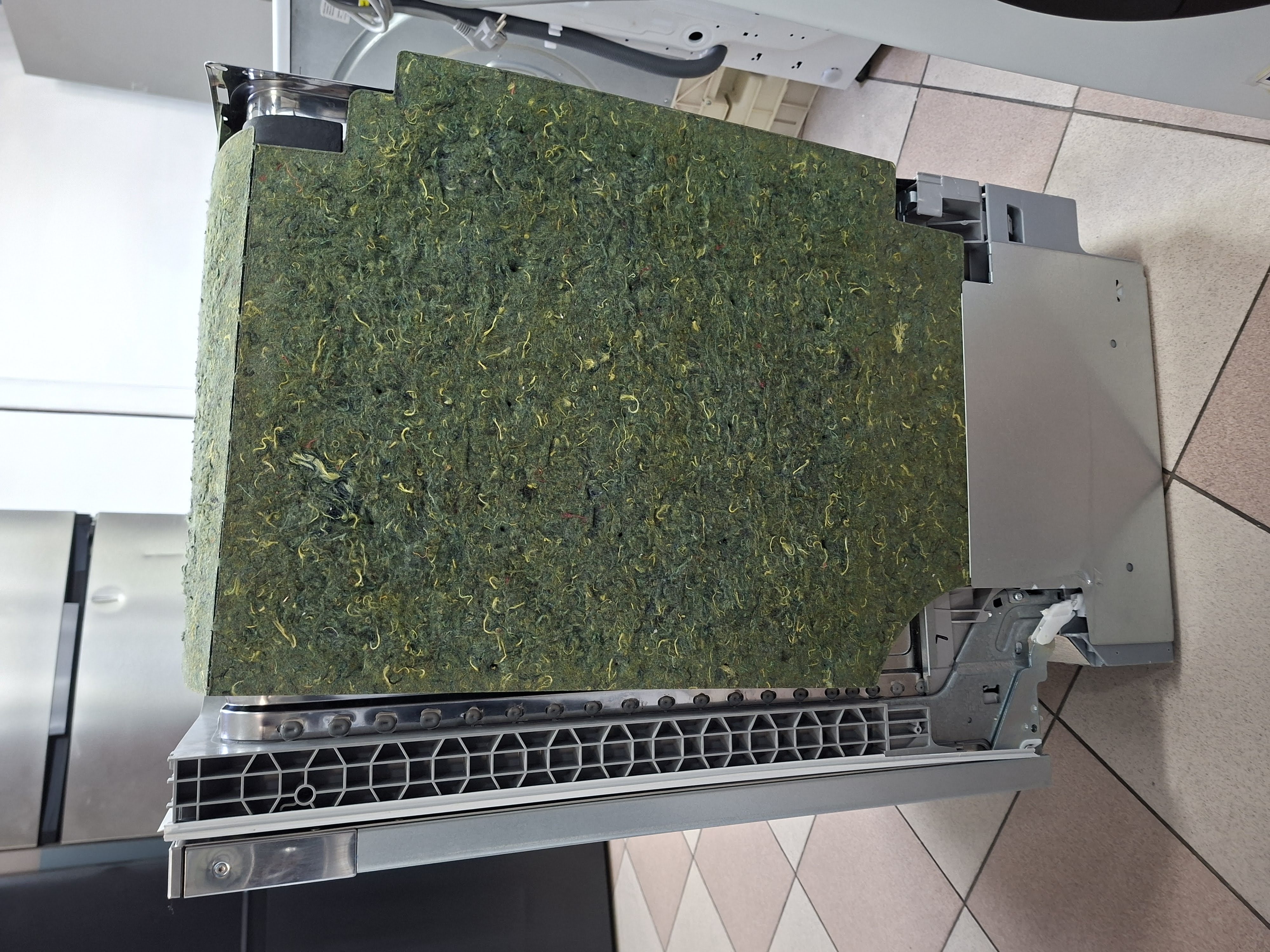 Ugradna Sudo mašina Simens SX63EX04TE/01 IQ300 , 13 kompleta