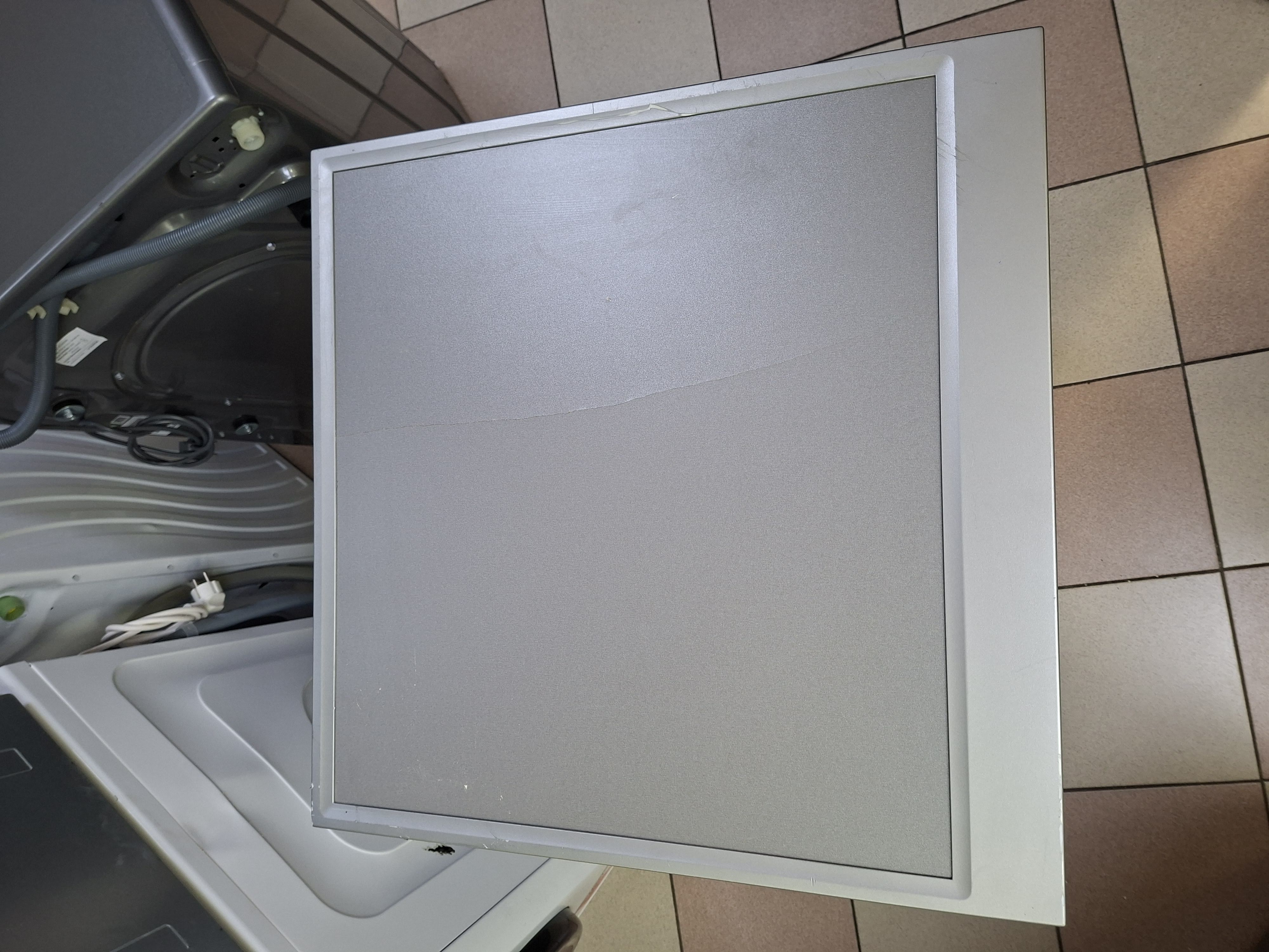 Ugradna Sudo mašina Whirlpool W8F HS61X , 15 kompleta