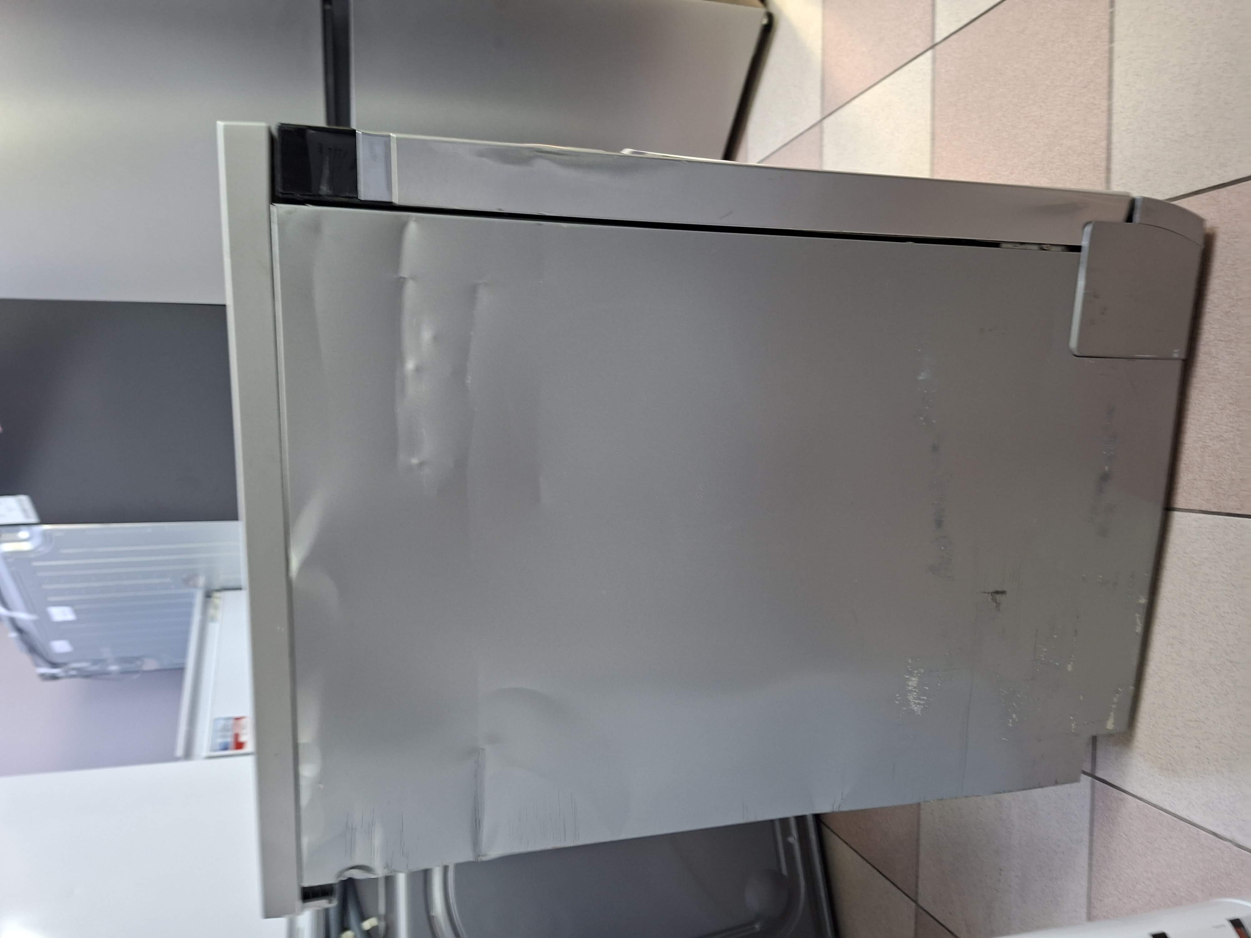 Ugradna Sudo mašina Whirlpool W8F HS61X , 15 kompleta