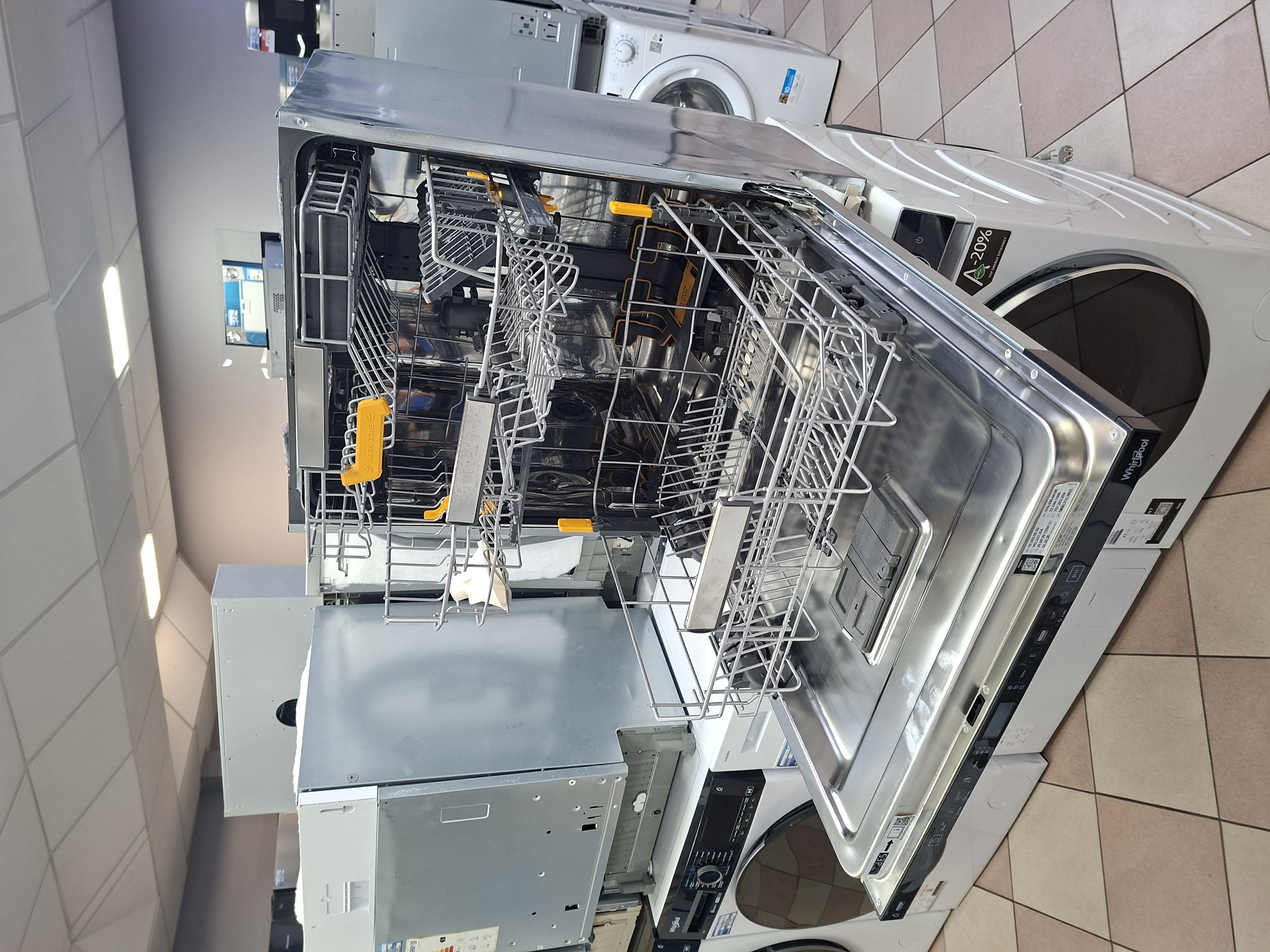 Ugradna Sudo mašina Whirlpool W8I HT58 T , 14 komplet