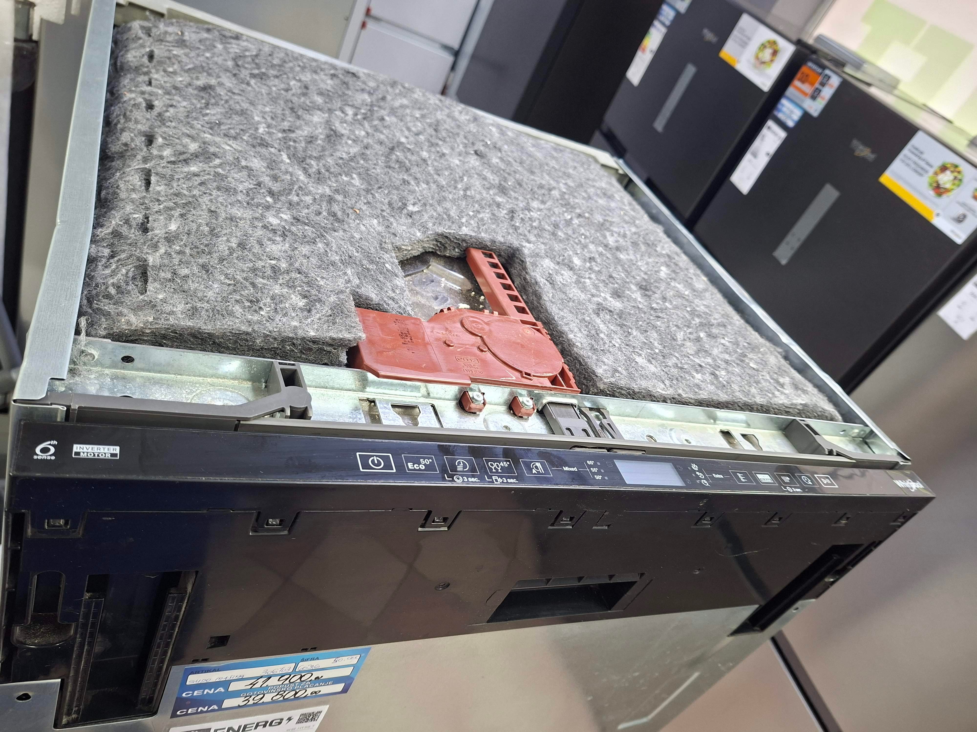 Ugradna Sudo mašina Whirlpool W8I HT58 T , 14 komplet
