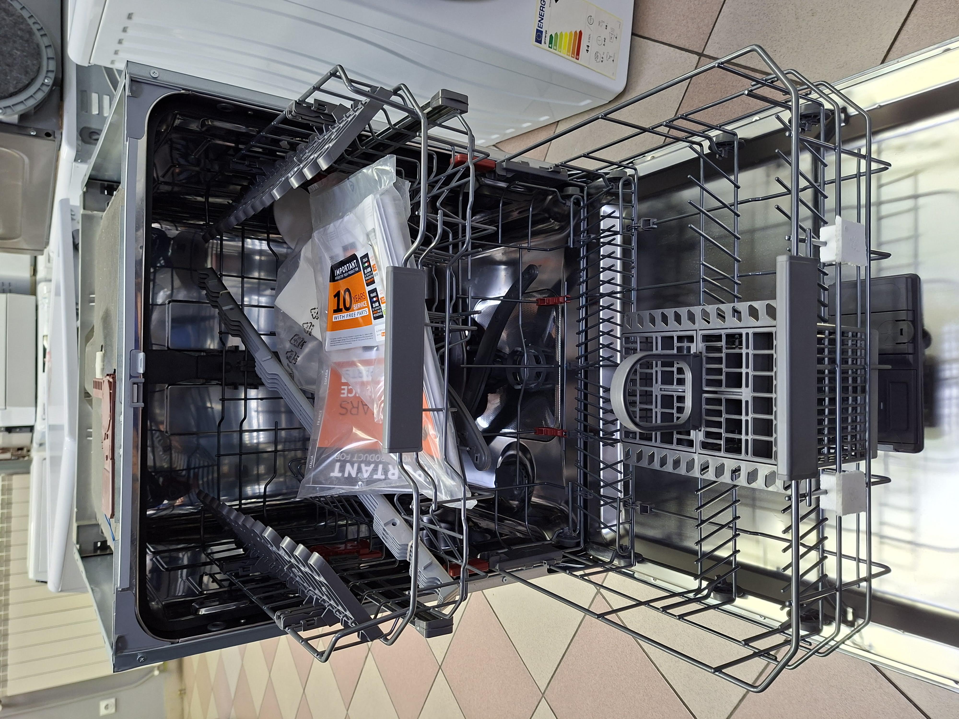 Ugradna Sudo masina Whirlpool WB 6020 P X , 14kompleta