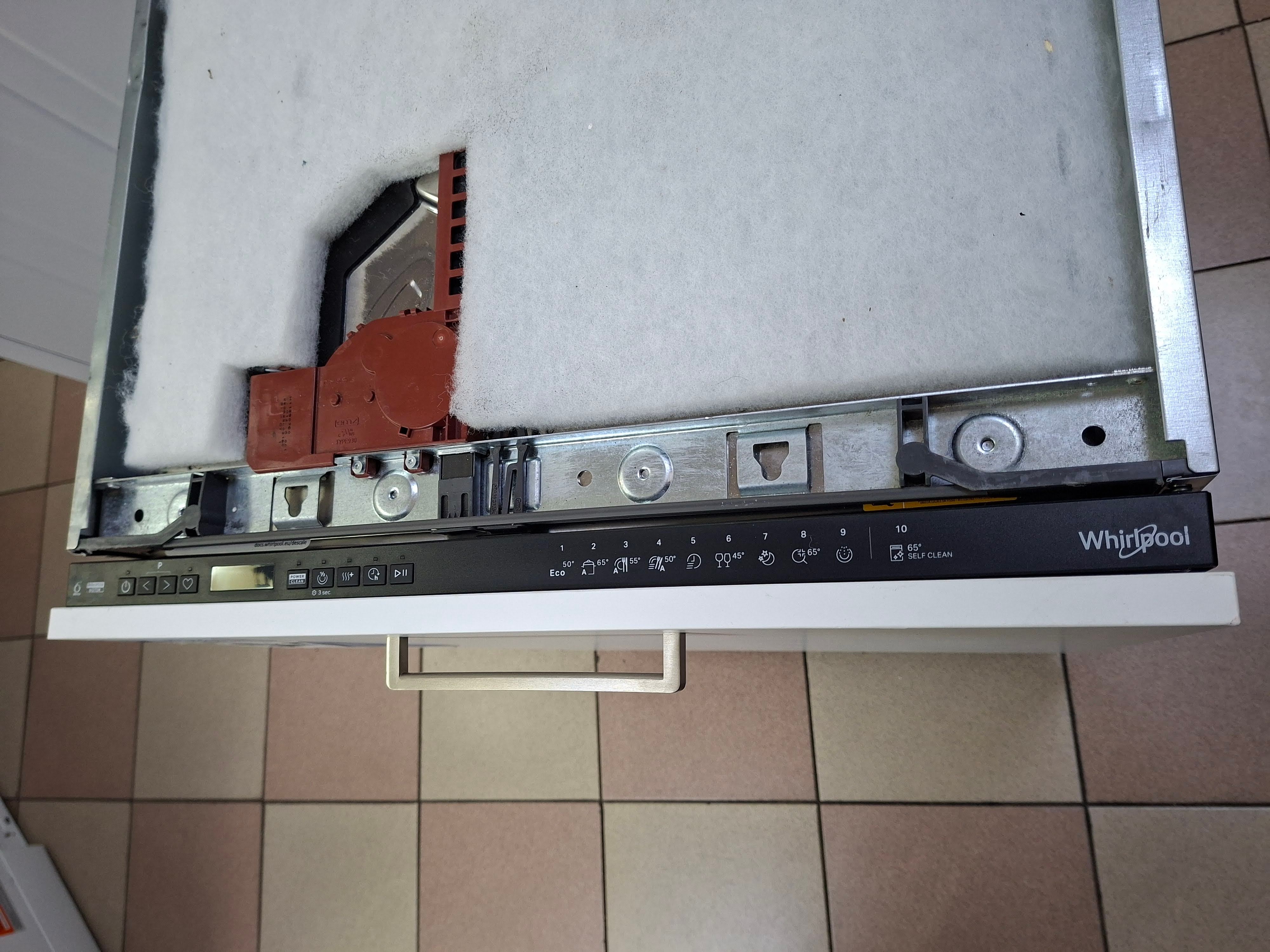Ugradna Sudo mašina Whirlpool WH7IC15B4M6S0 ,15 kompleta